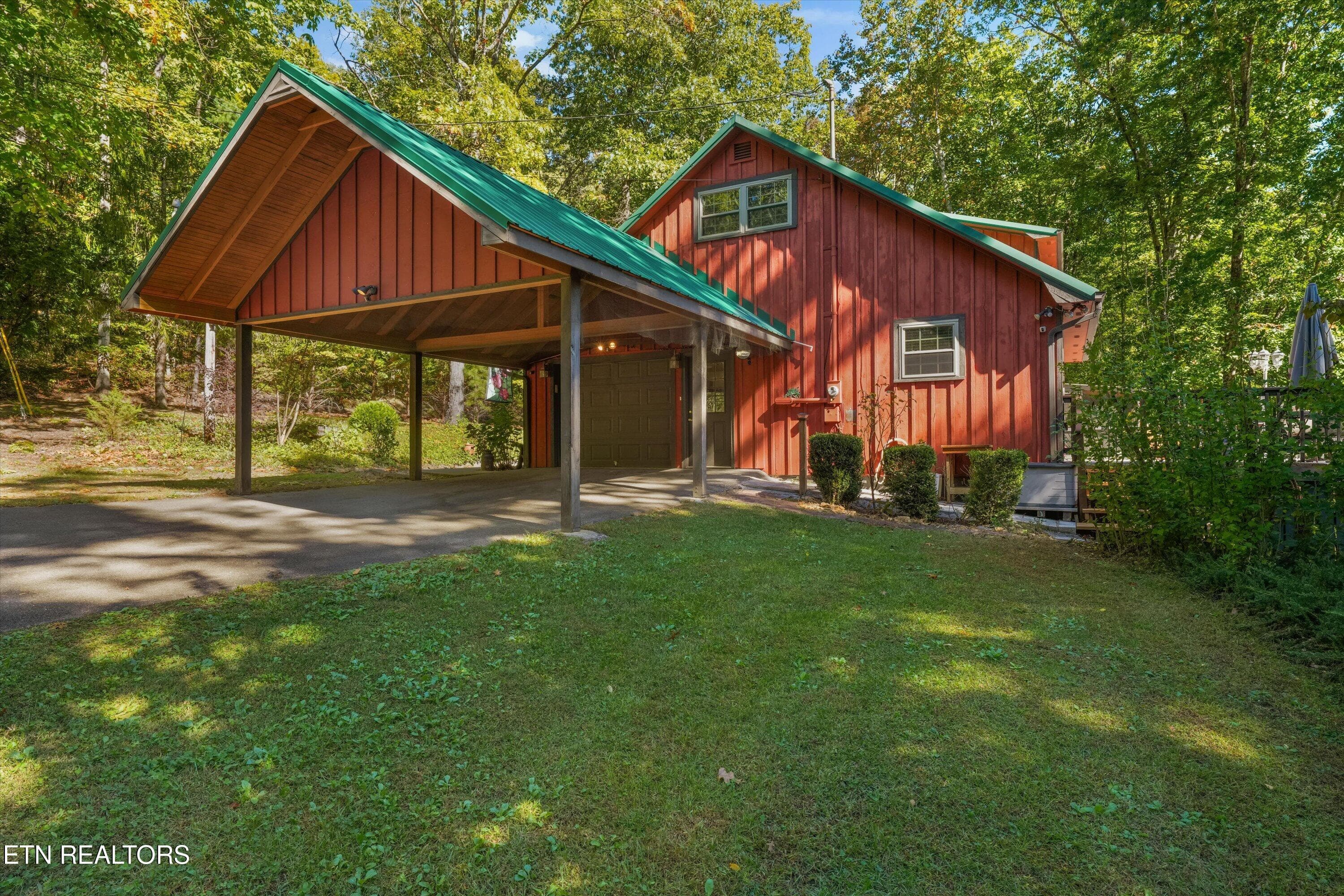 54-2848 Mountain Blvd67 - 2848 Mountain Blvd, Sevierville, TN 37876