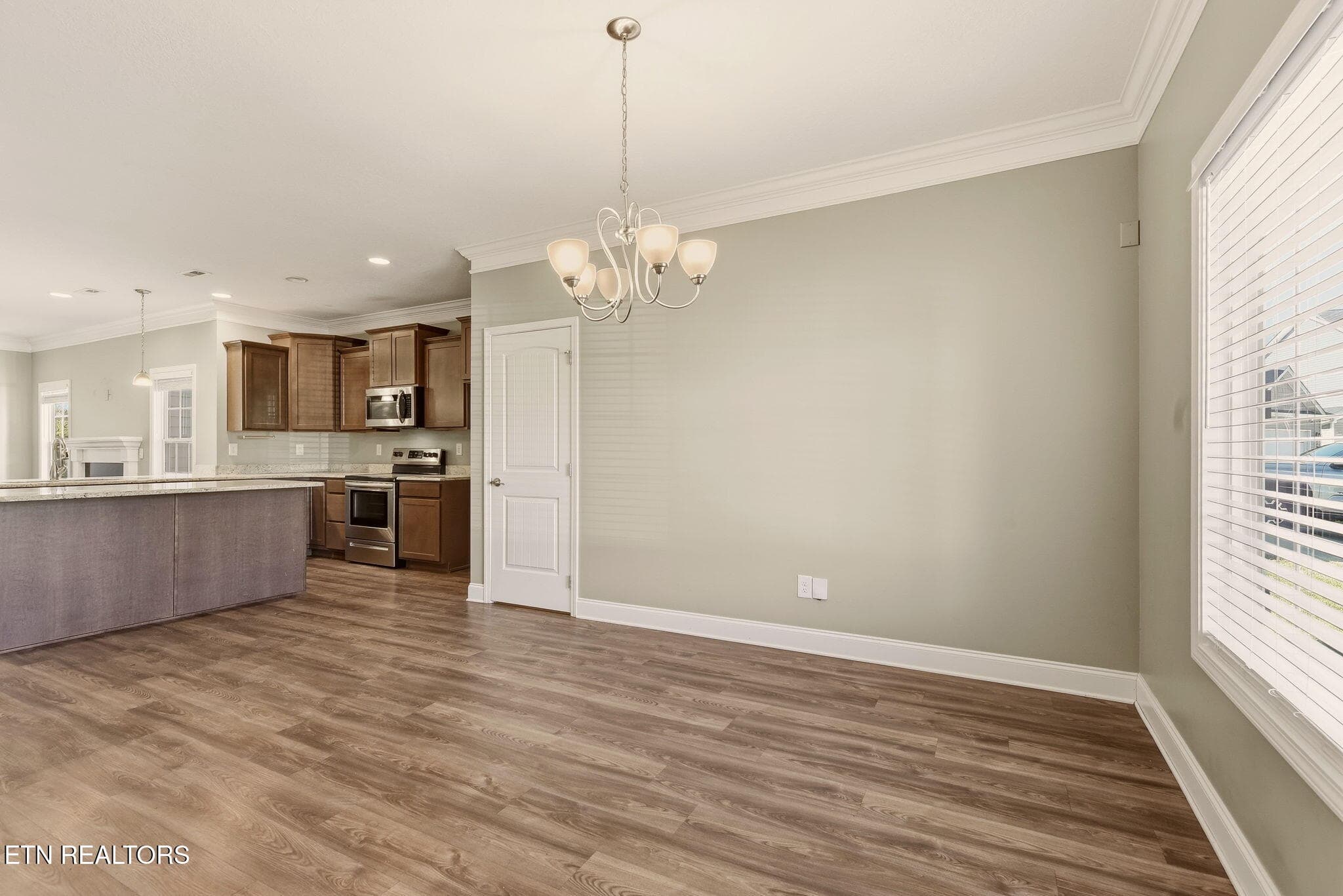 5-web-or-mls-DSC_1835 - 114 Deerberry Lane, Oak Ridge, TN 37830