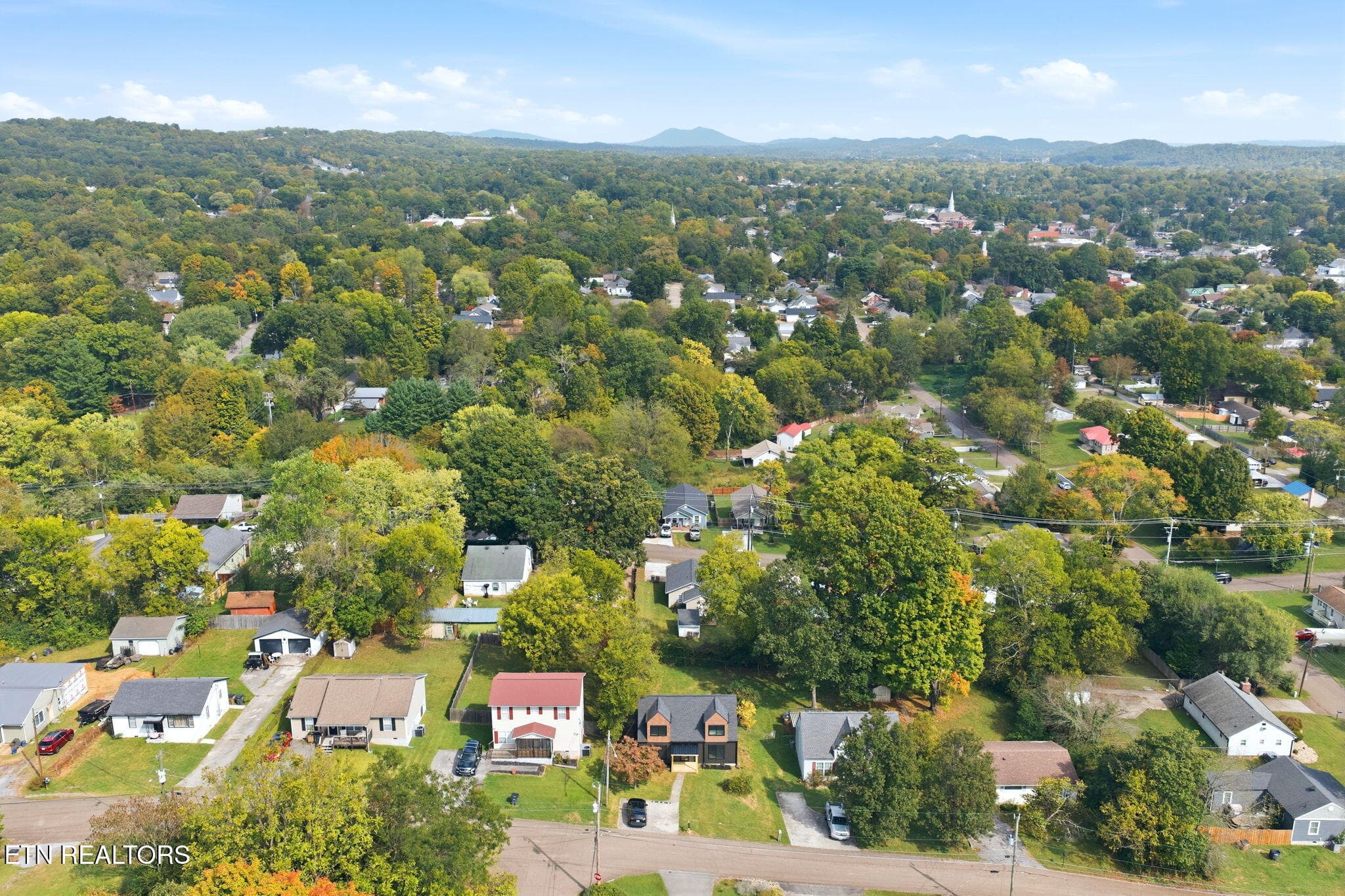 7-web-or-mls-007_DJI_20261012140951_0112 - 5614 Collette Rd, Knoxville, TN 37918