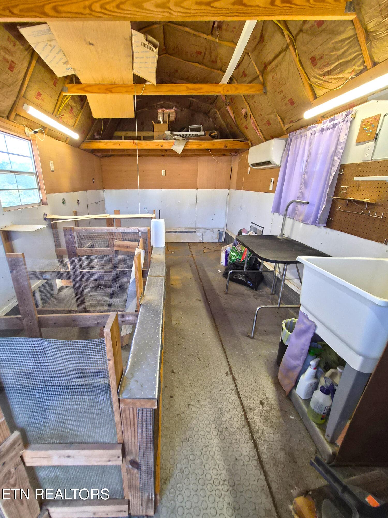 60Shed_31721 - 664 Ross Drive, Dandridge, TN 37725