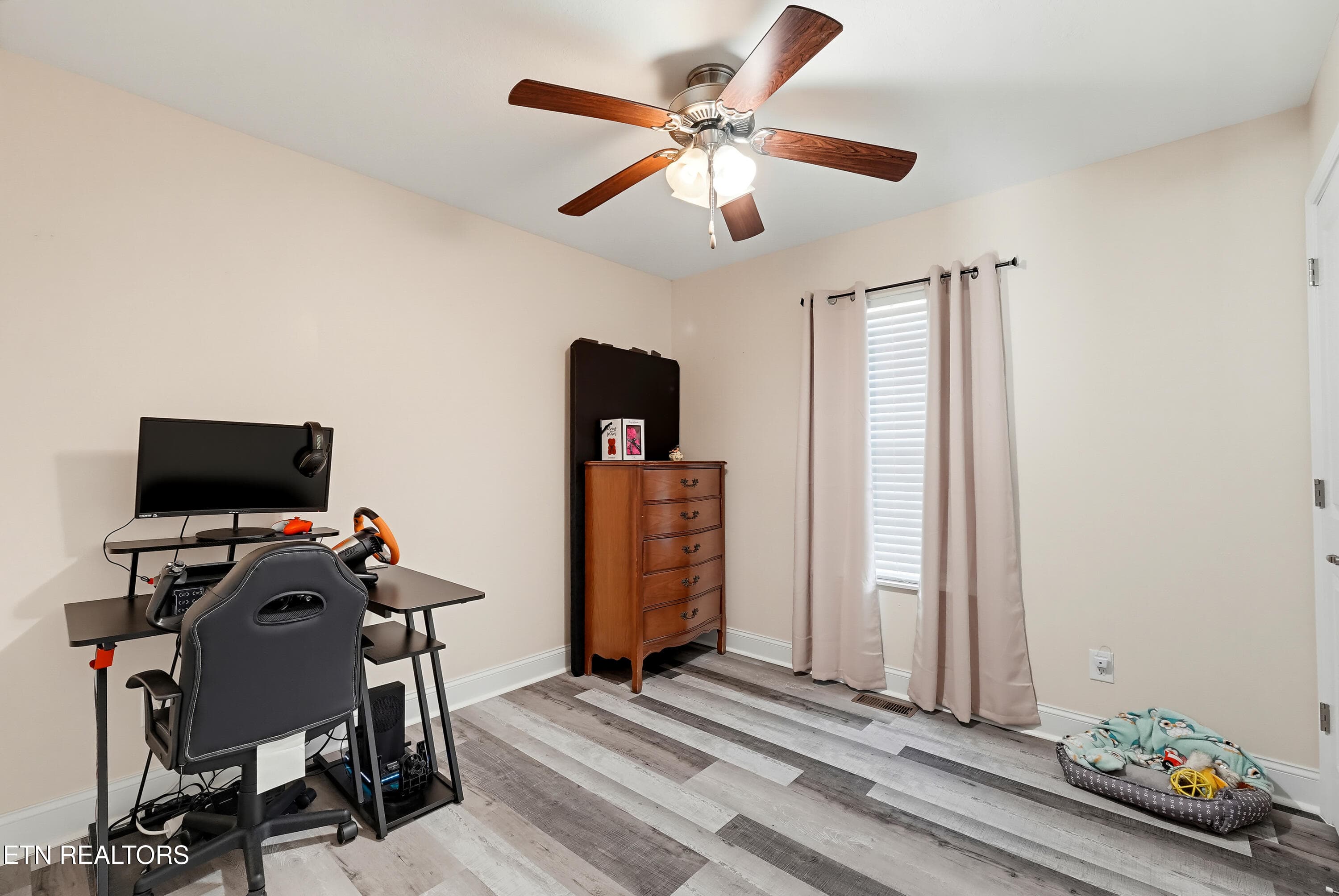 DSC09577-2 - 222 Heritage Crossing Drive, Maryville, TN 37804