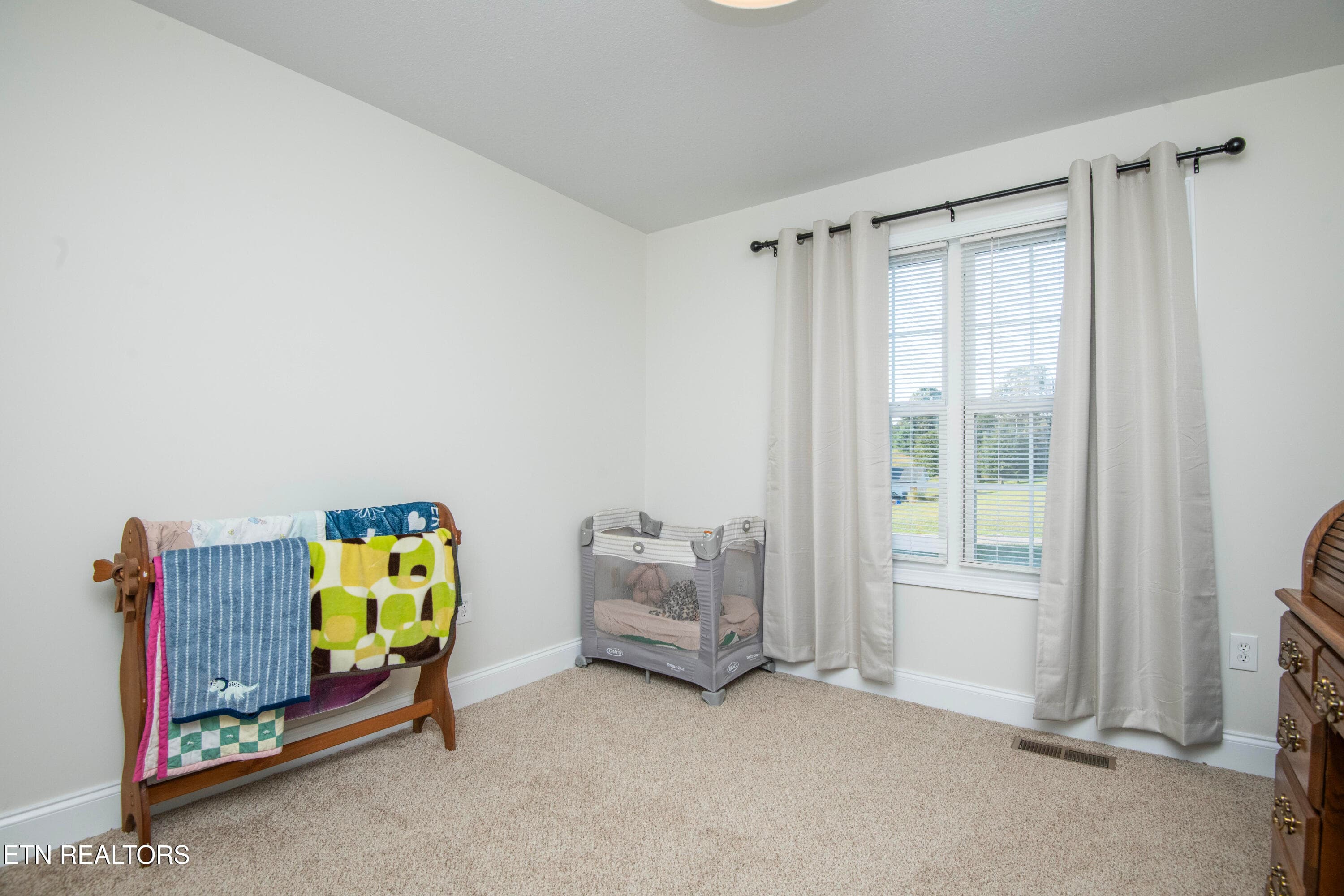 second bed 1 - 719 Rocky Springs Rd, Madisonville, TN 37354