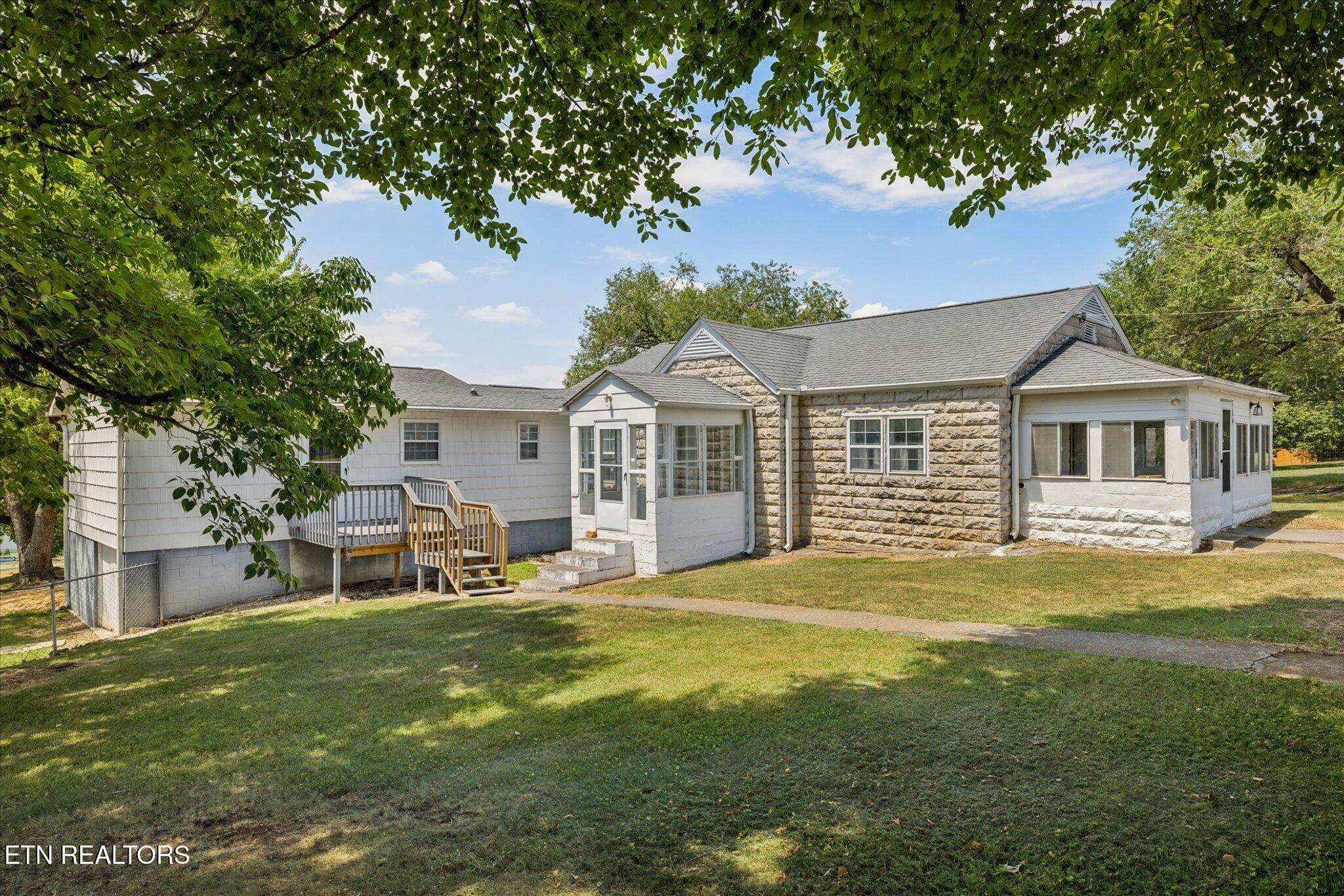 05-IMG_0276 - 810 Ridge Rd, Maryville, TN 37803