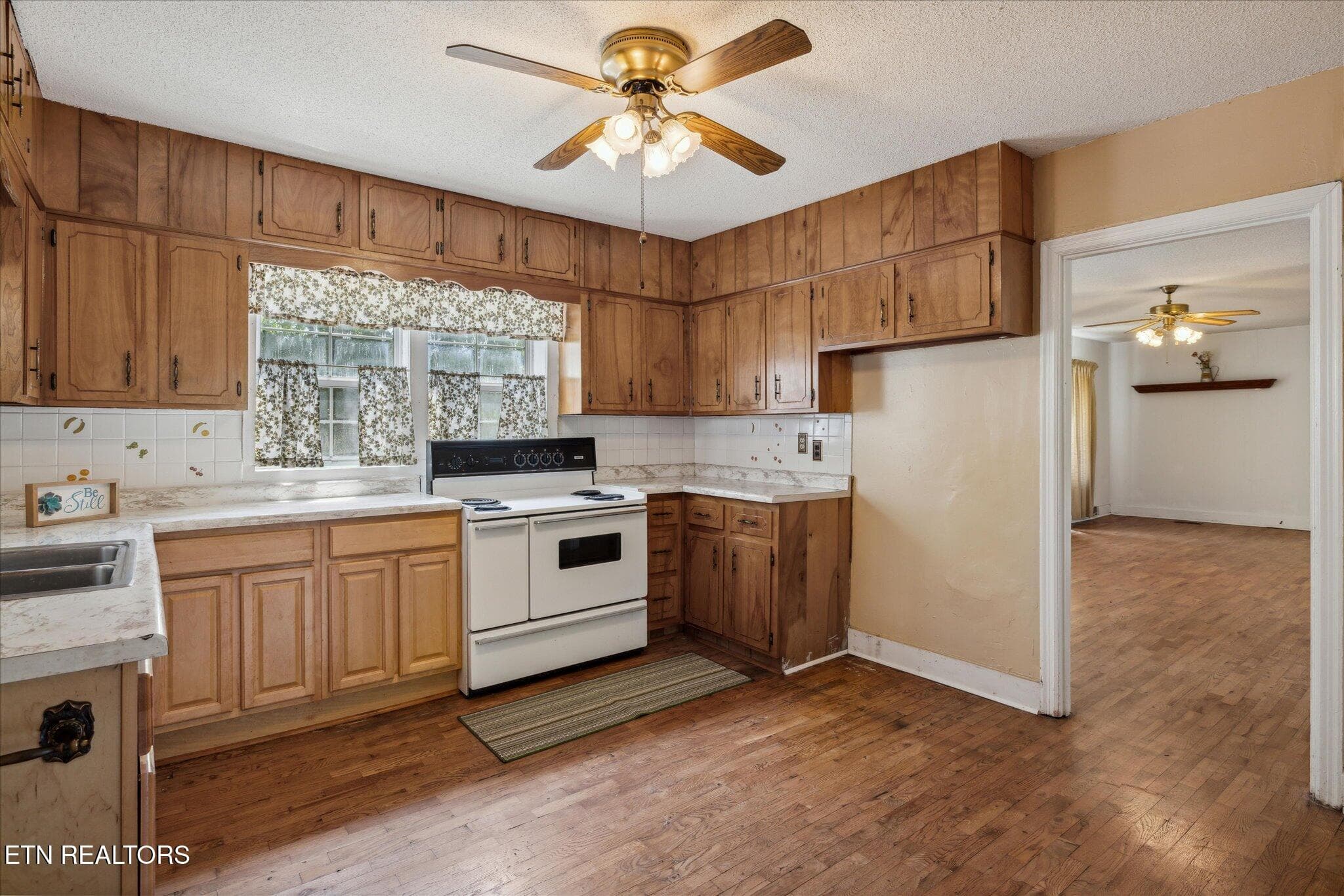 15-IMG_0301 - 810 Ridge Rd, Maryville, TN 37803