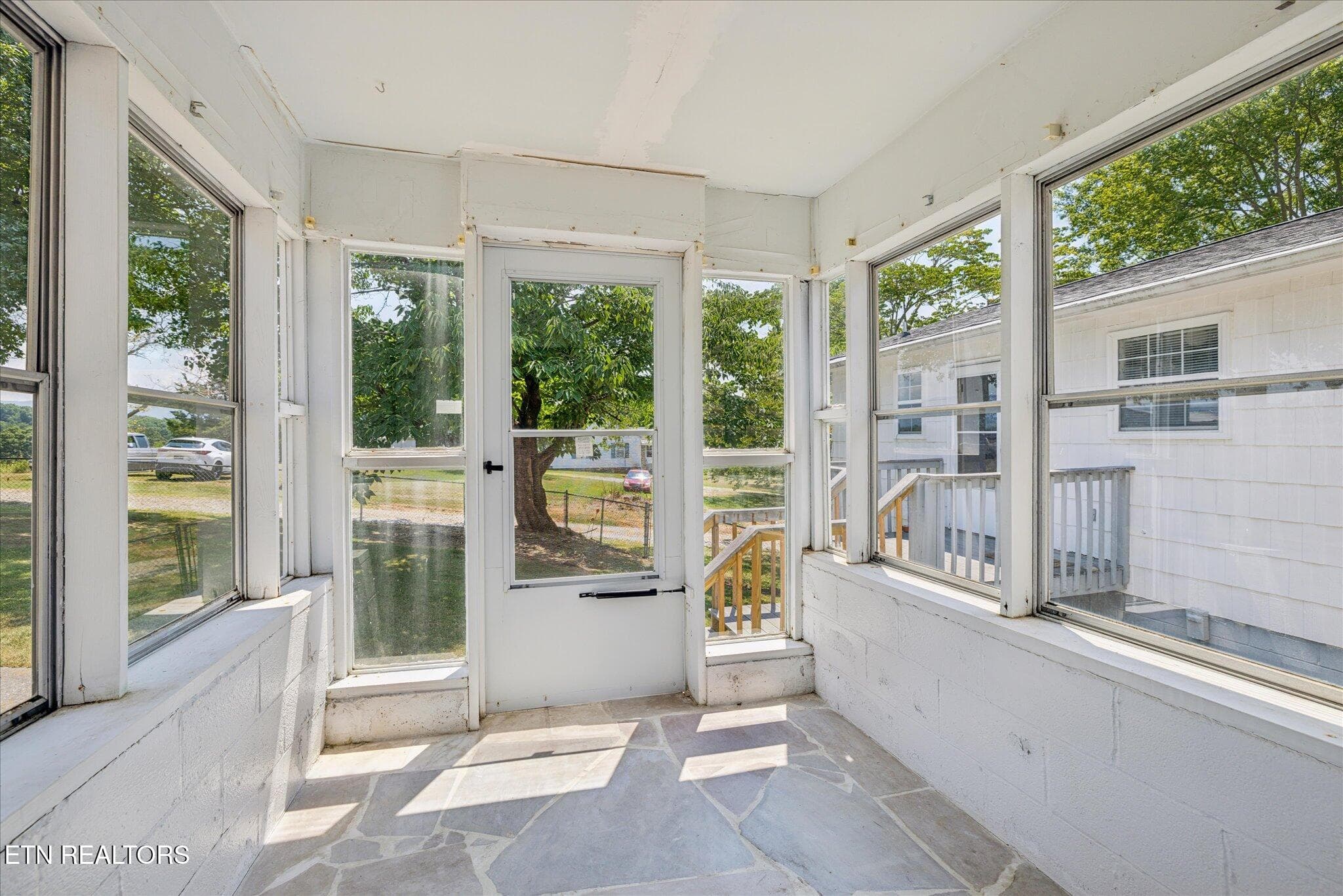 Enclosed Side Porch - 810 Ridge Rd, Maryville, TN 37803