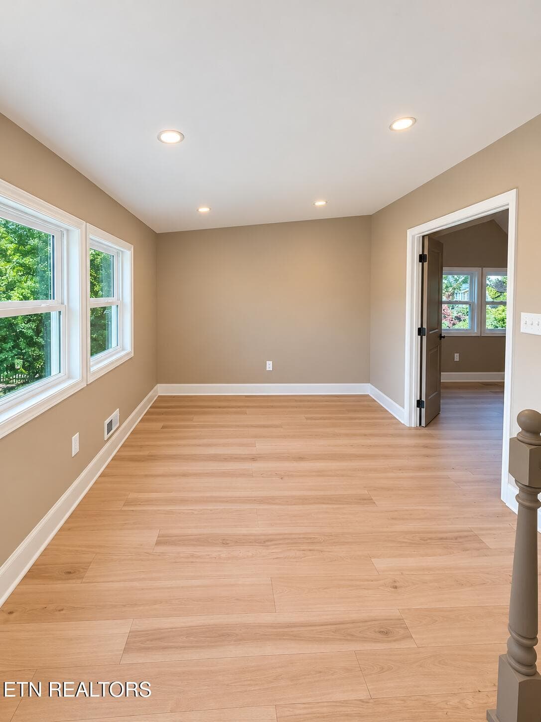 75421BAA-0C44-4271-AEB0-014762C826F4 - 2554 Woodbine Ave, Knoxville, TN 37914