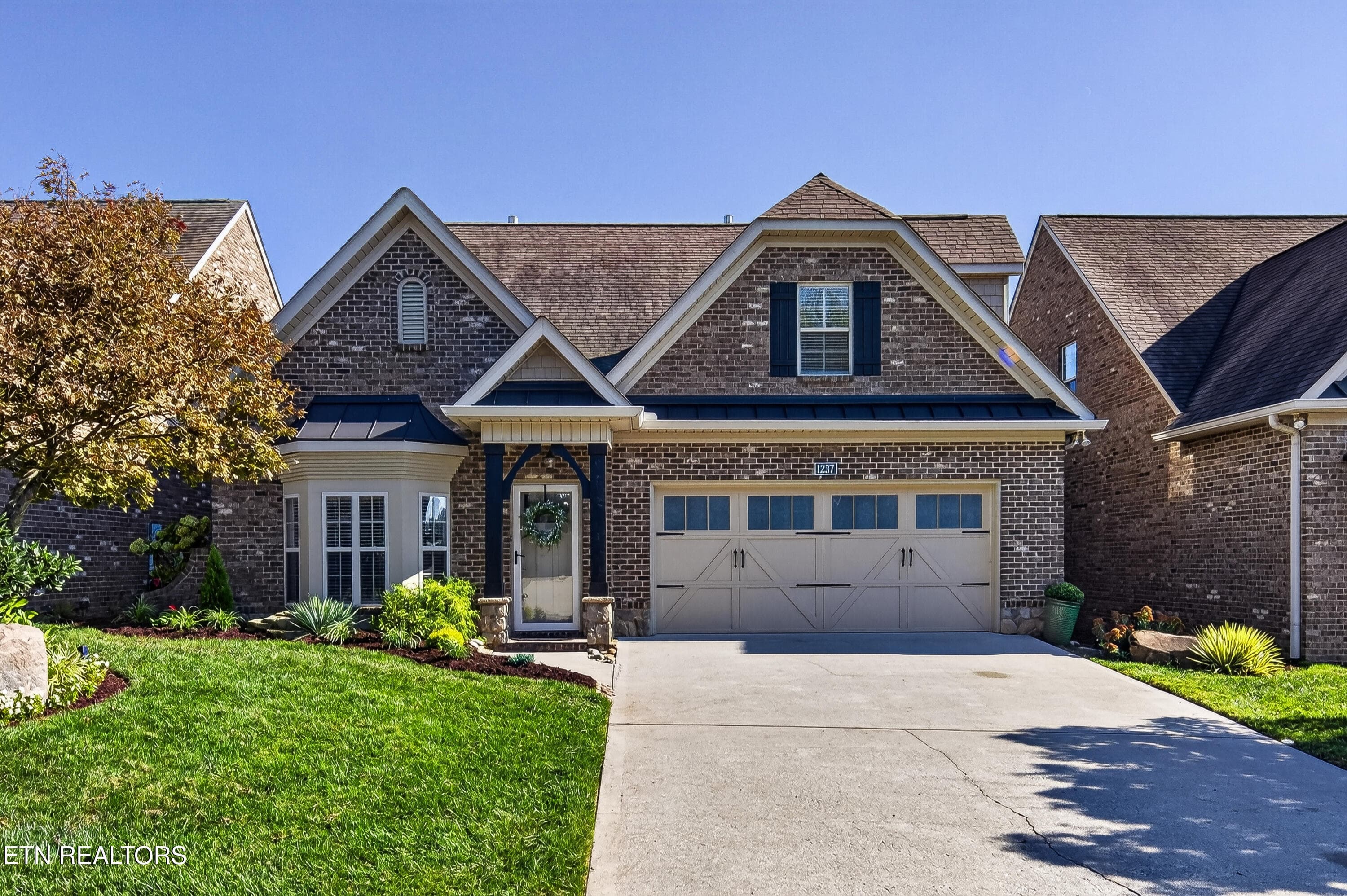 1237 Bishops View Lane, Knoxville, TN 37932