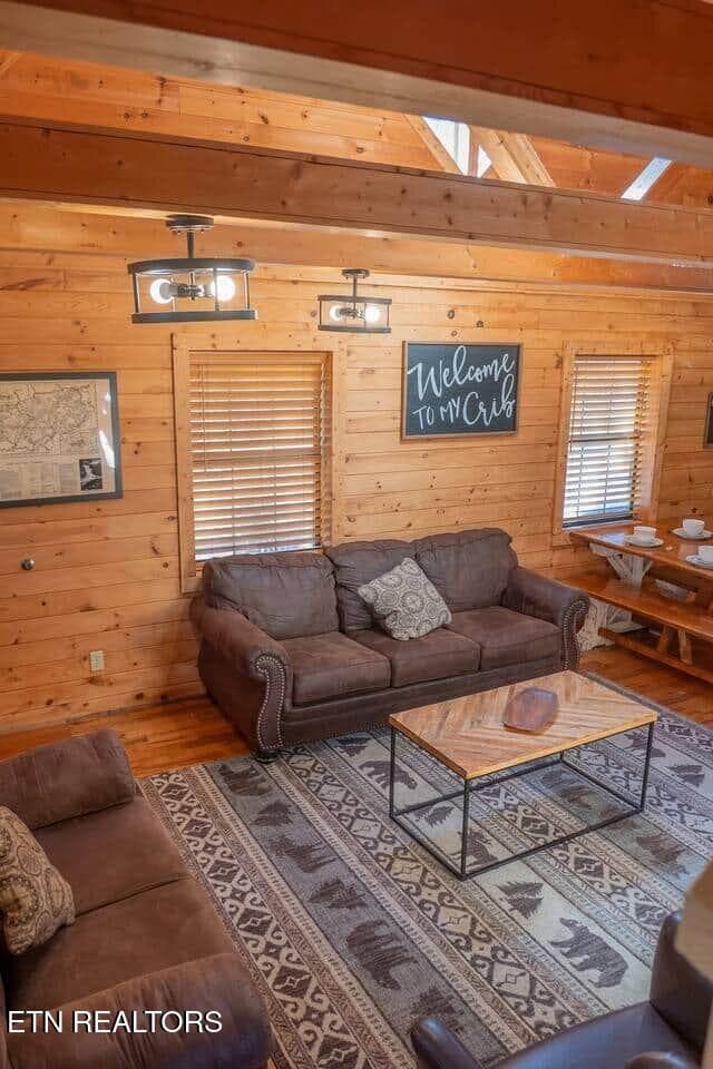 970c6f85-d3ef-4951-9b73-9a5f34add0d7 - 3046 Engle Town Rd, Pigeon Forge, TN 37862