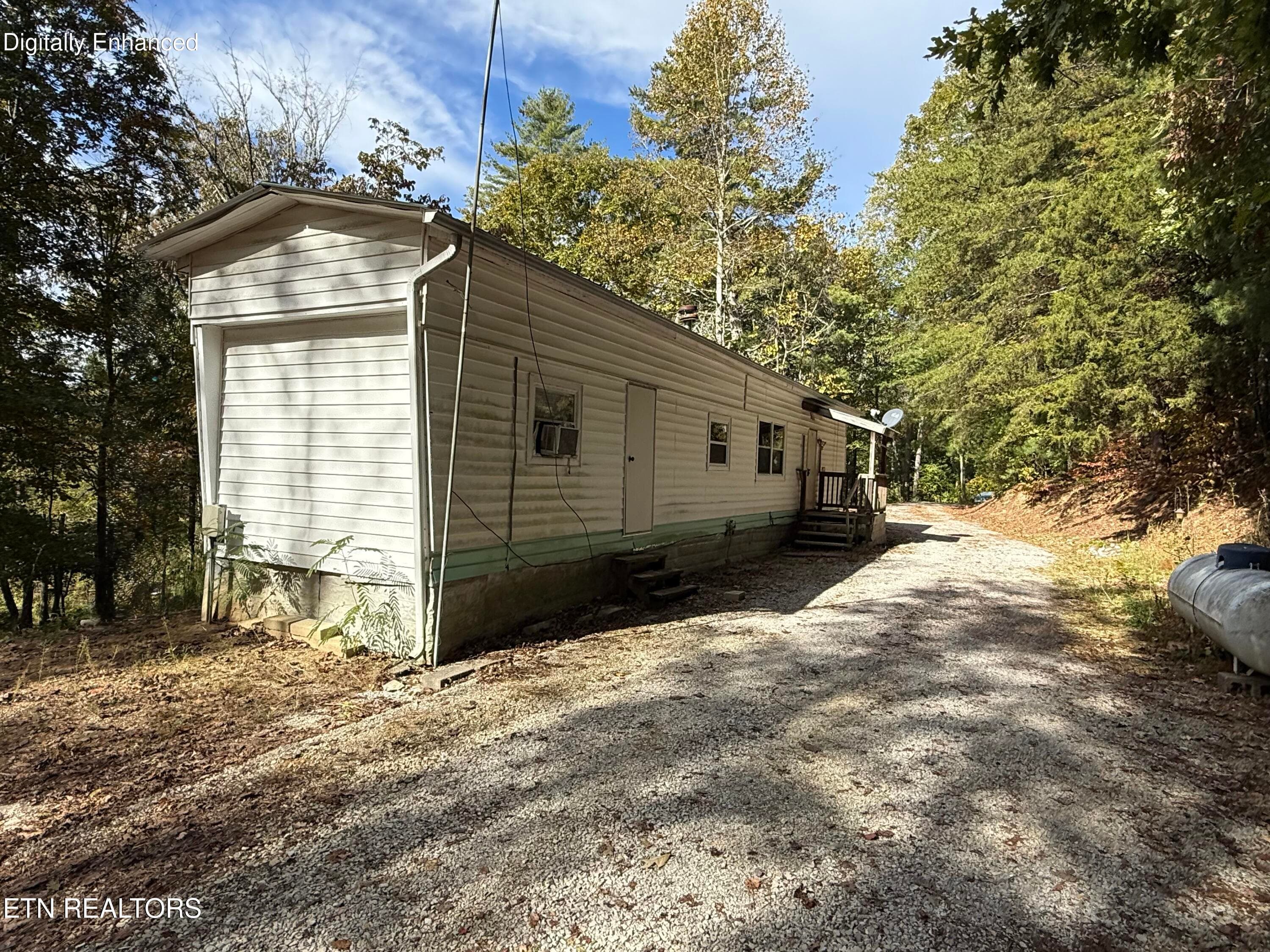 Exterior - Far Side - 119 Old Airport Rd, Oakdale, TN 37829