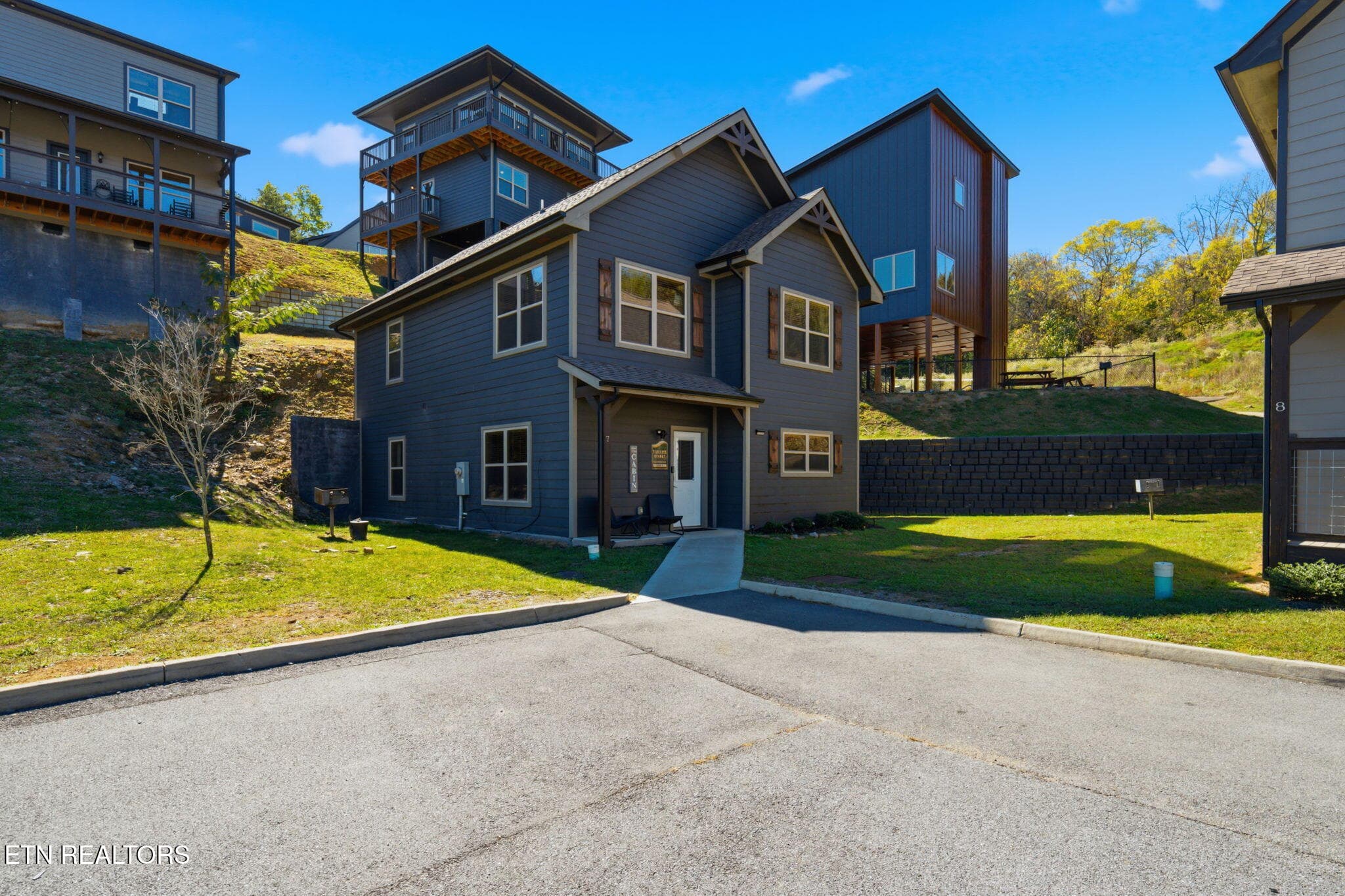 1-web-or-mls-1654-Veterans-Blvd-7-01 - 1654 Veterans Blvd UNIT 7, Sevierville, TN 37862