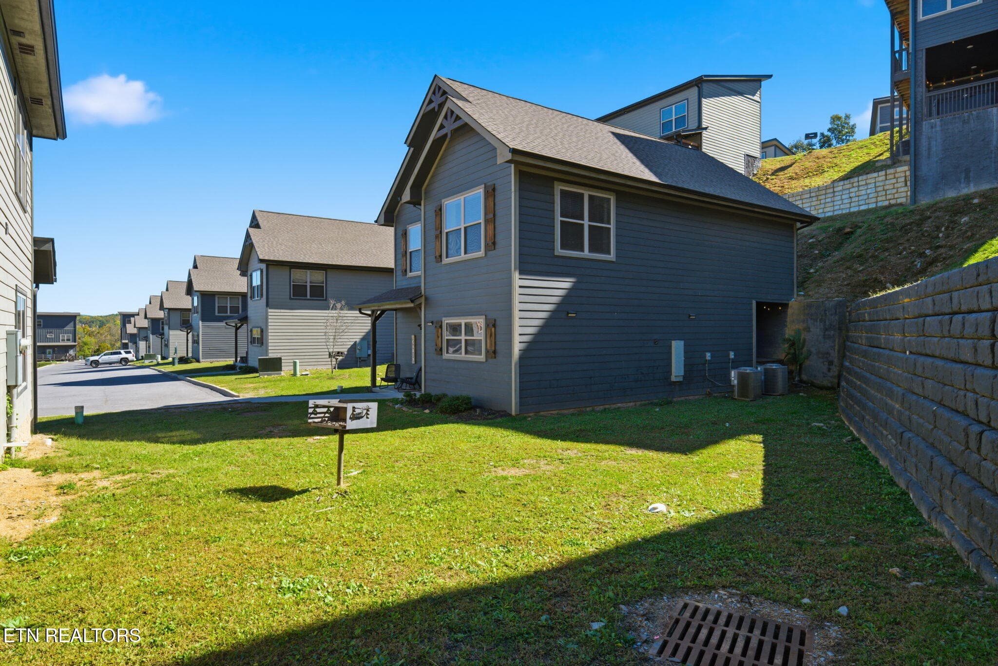 4-web-or-mls-1654-Veterans-Blvd-7-04 - 1654 Veterans Blvd UNIT 7, Sevierville, TN 37862