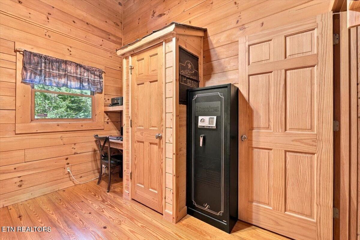 029-462 Middle Creek Rd 29 - 462 Middle Creek Rd, Cosby, TN 37722