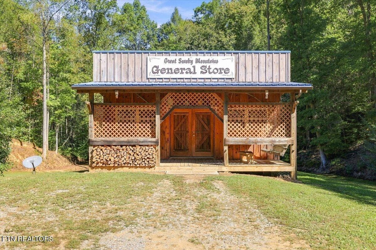 042-462 Middle Creek Rd 42 - 462 Middle Creek Rd, Cosby, TN 37722