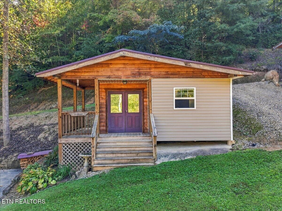 056-462 Middle Creek Rd 56 - 462 Middle Creek Rd, Cosby, TN 37722
