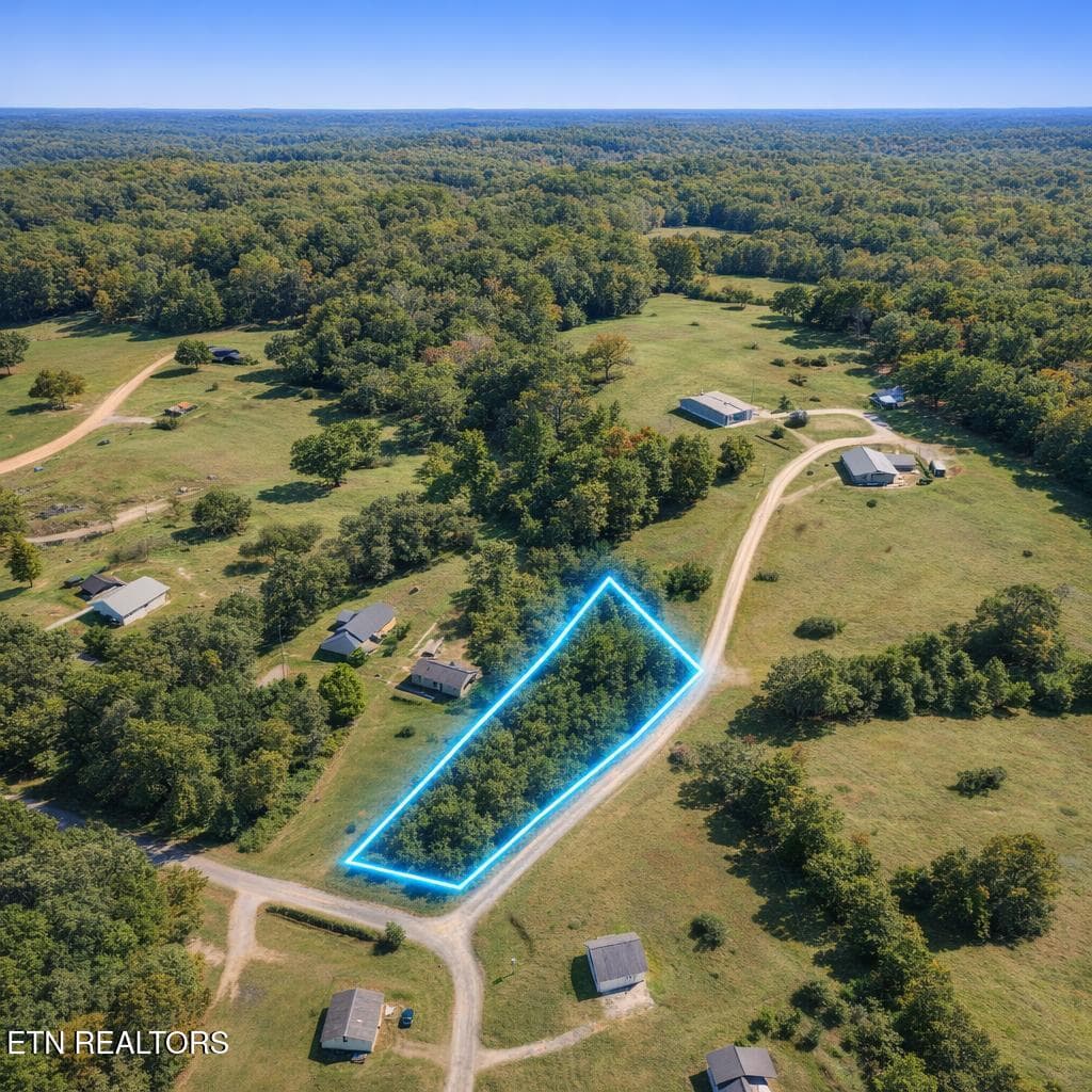 drone-72 - 0 Duke Lane, Loudon, TN 37774