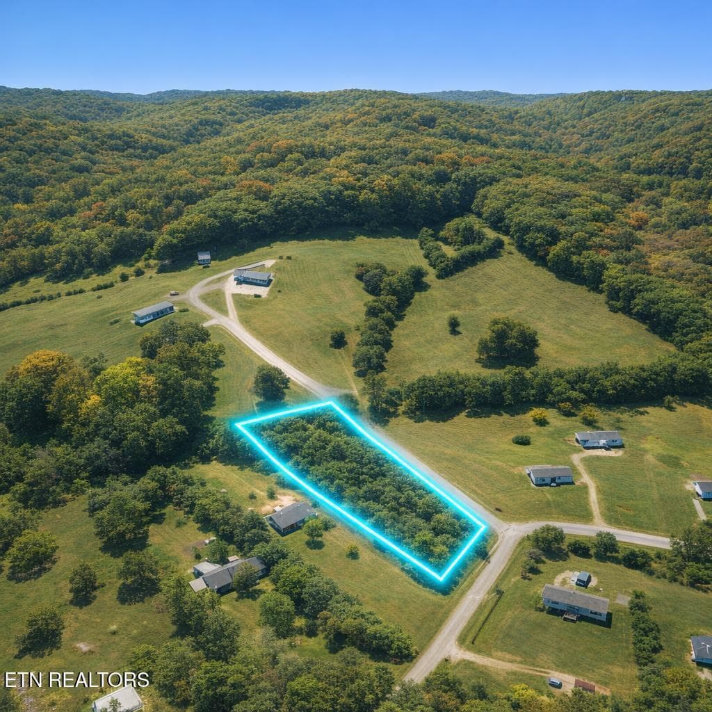 drone-144 - 0 Duke Lane, Loudon, TN 37774