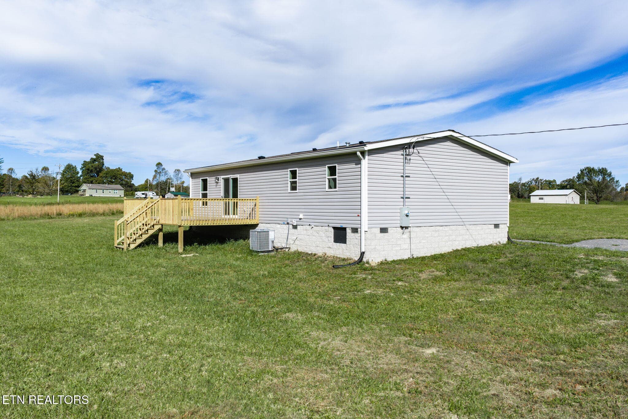 Rear - 288 Bob Austin Rd, Crossville, TN 38571