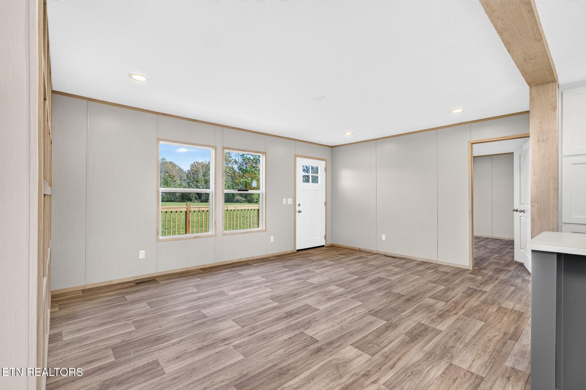 Living Room - 288 Bob Austin Rd, Crossville, TN 38571
