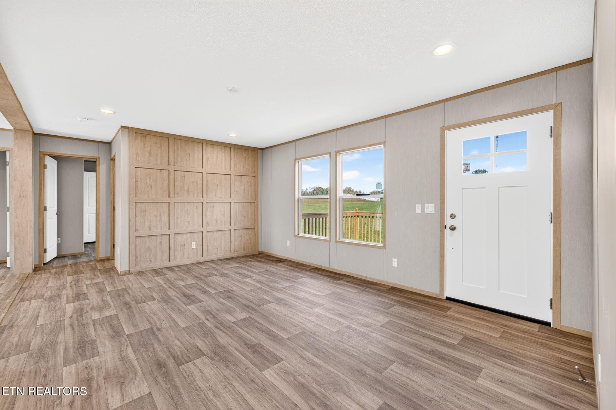 Living Room - 288 Bob Austin Rd, Crossville, TN 38571