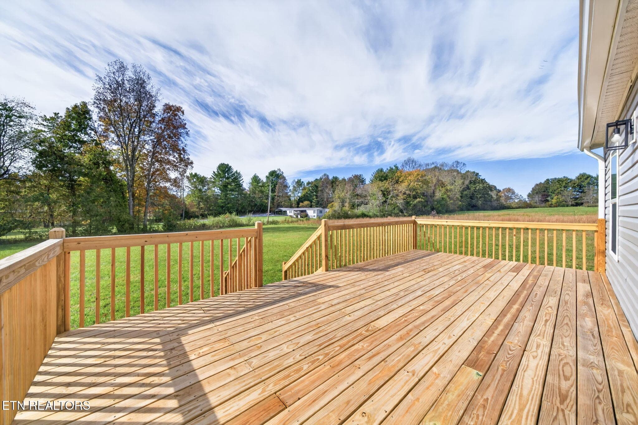 Rear Deck - 288 Bob Austin Rd, Crossville, TN 38571
