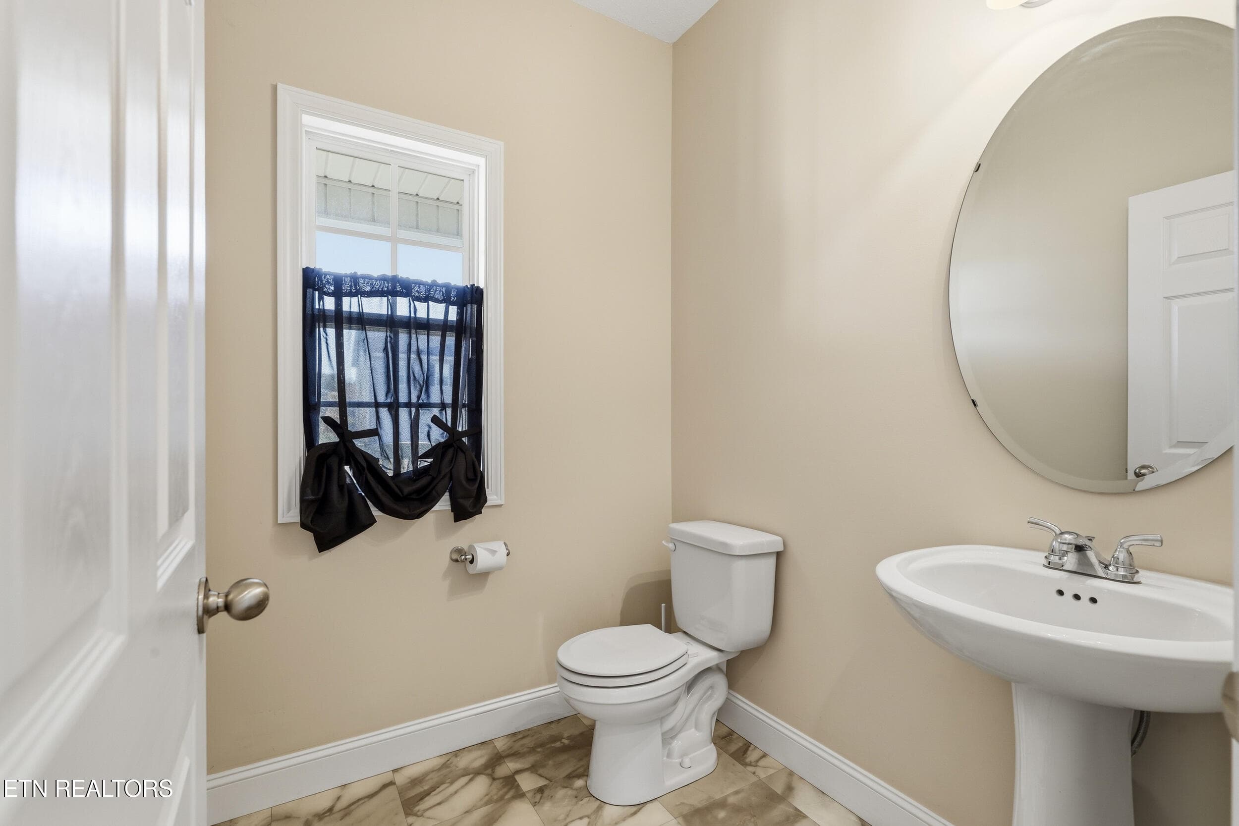 011 - 8117 Equinox Lane, Powell, TN 37849
