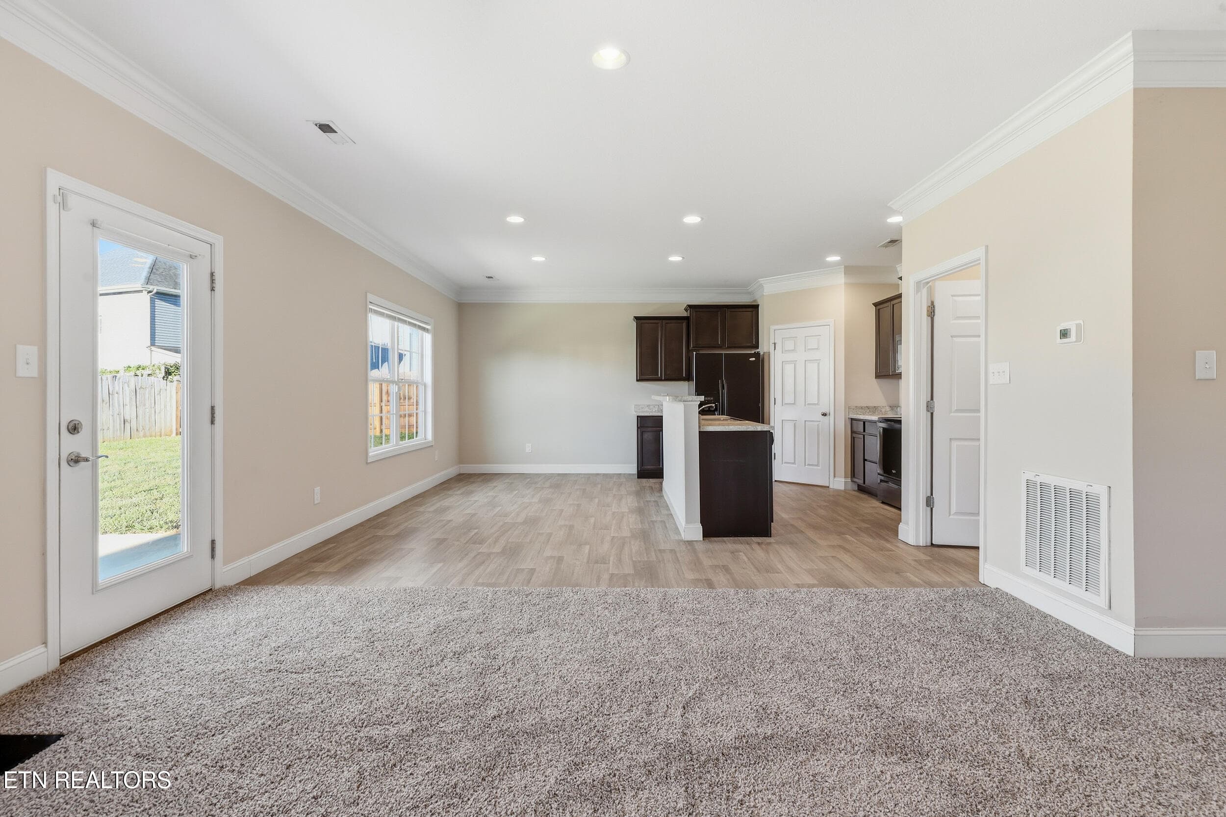 016 - 8117 Equinox Lane, Powell, TN 37849