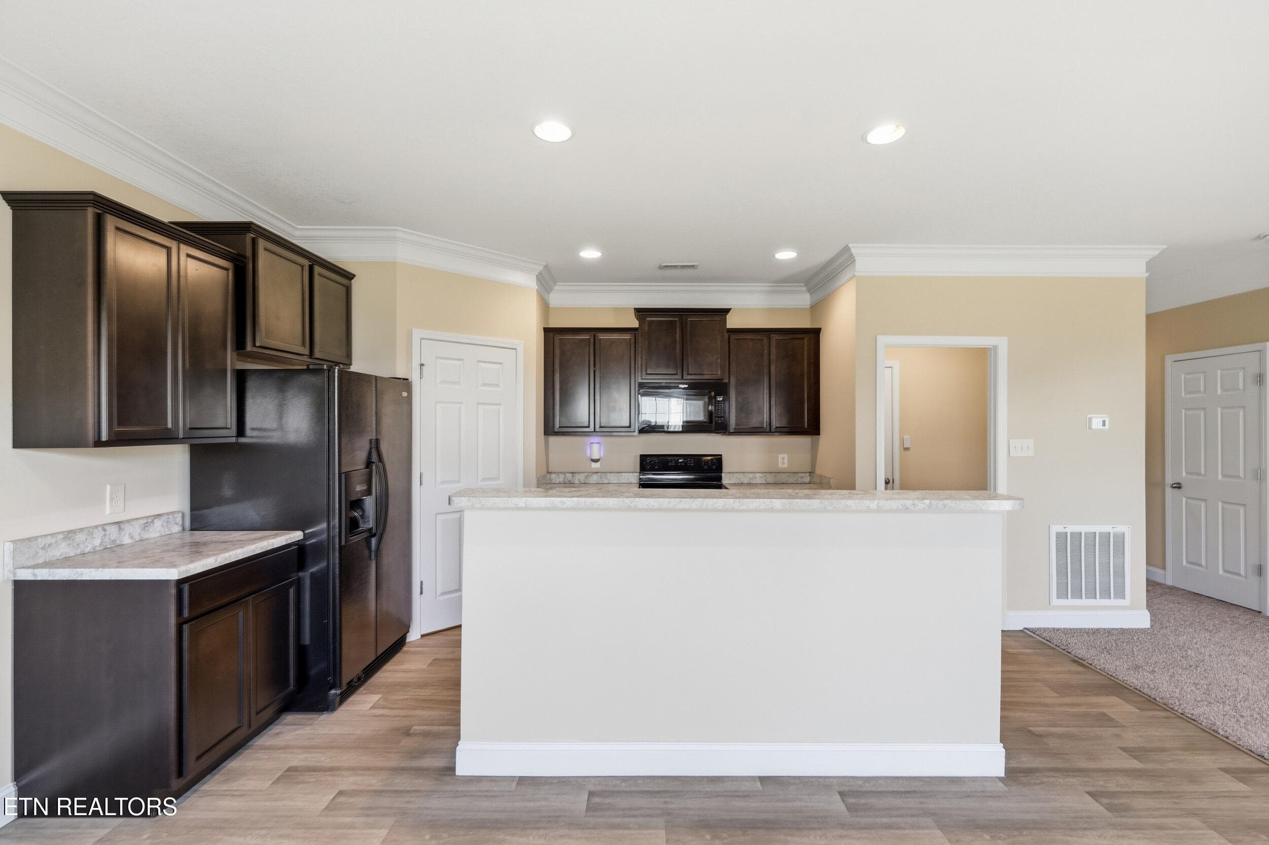 020 - 8117 Equinox Lane, Powell, TN 37849