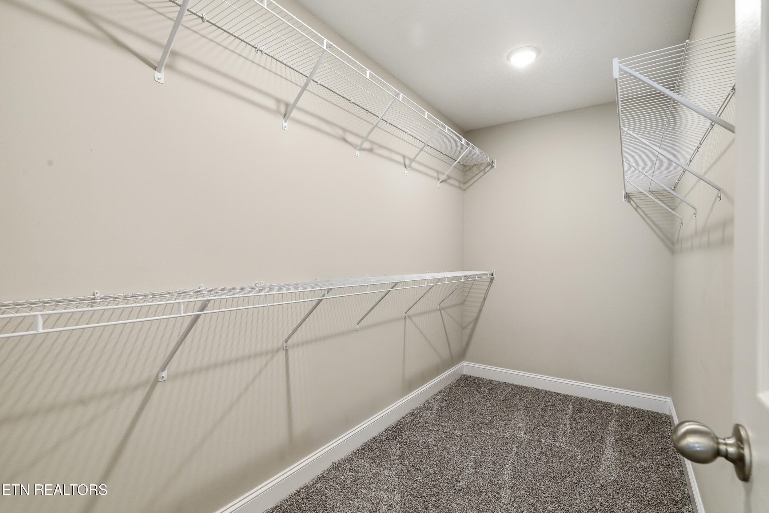 033 - 8117 Equinox Lane, Powell, TN 37849