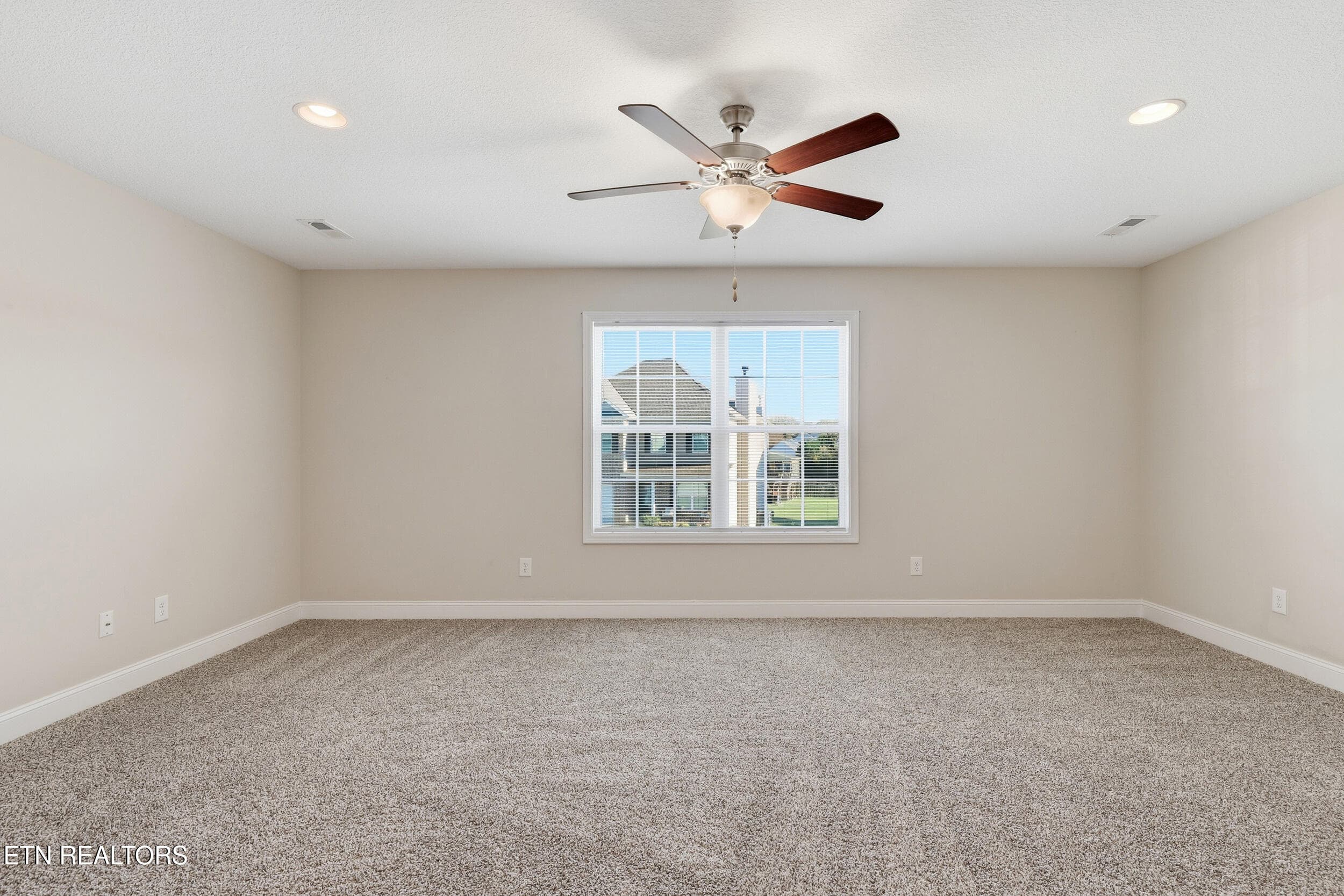 040 - 8117 Equinox Lane, Powell, TN 37849