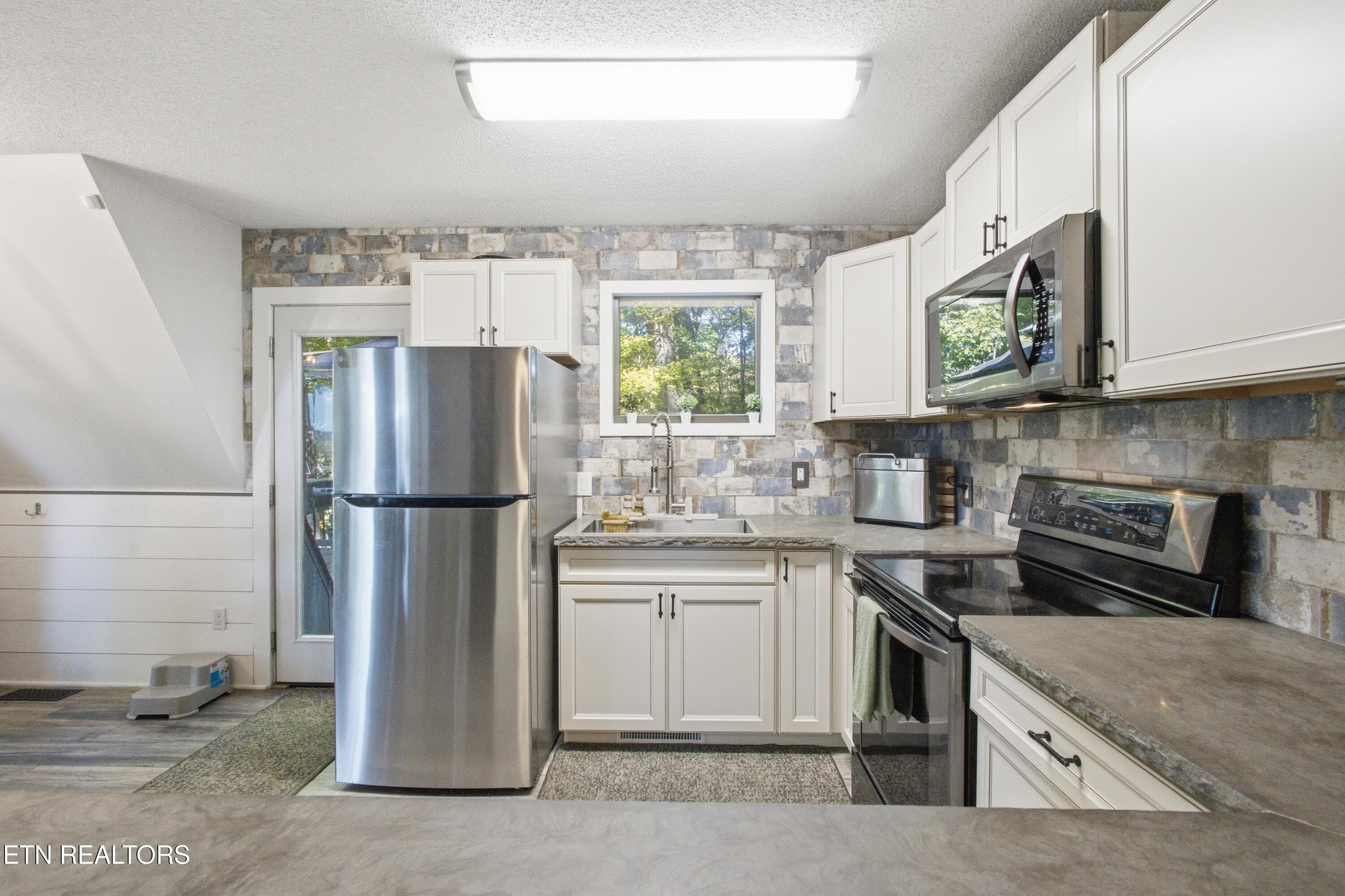 SPOT9982 - 115 Suddath Rd, Harriman, TN 37748