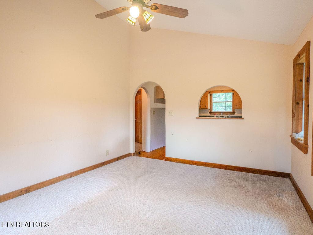 1000018292 - 275 Spring Creek Rd, Delano, TN 37325