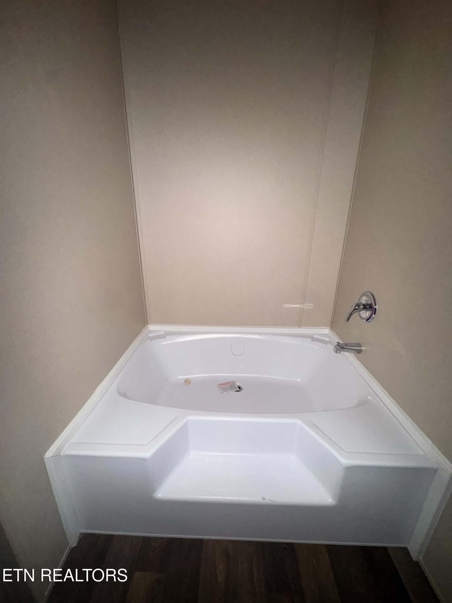 13 - 1807 Chestnut St, Sweetwater, TN 37874