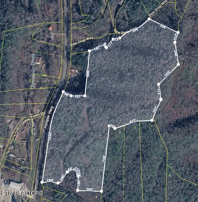 Hooper Hwy, Cosby, TN 37722