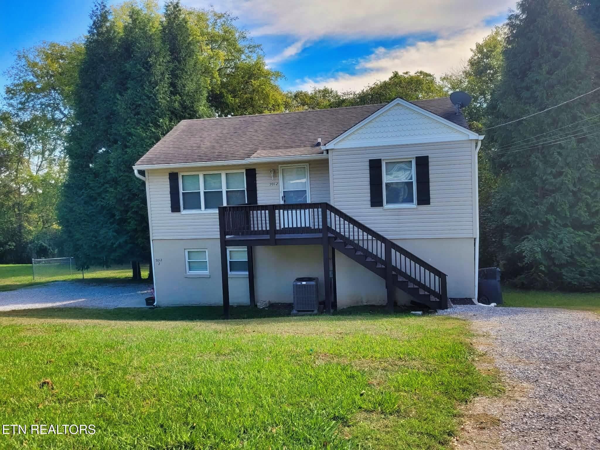 1000053778 (1) - 5012 Obarr Rd, Knoxville, TN 37914