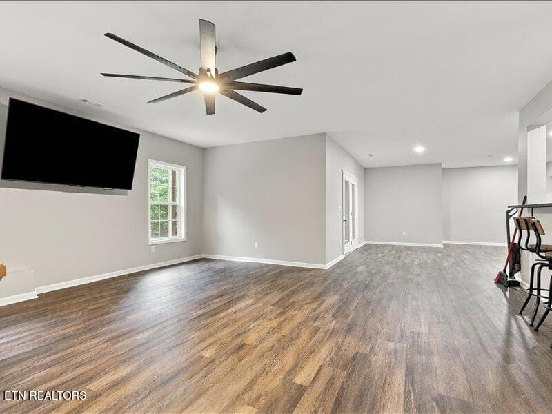 37-002_1I2A3122_autoremove_69294963 - 2151 Mystic Ridge Rd, Knoxville, TN 37922