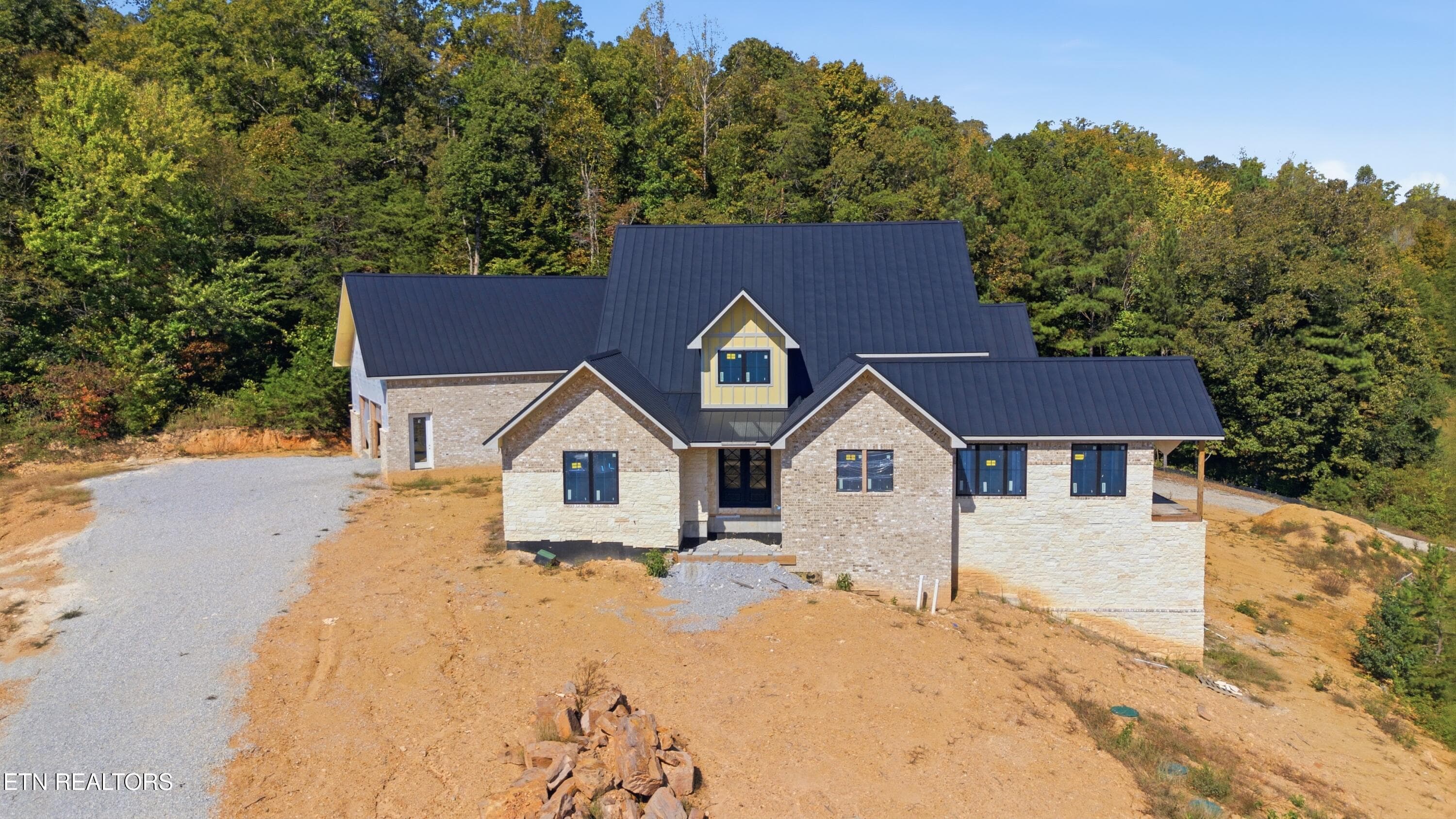 325 Enclave Way, Kingston, TN 37763
