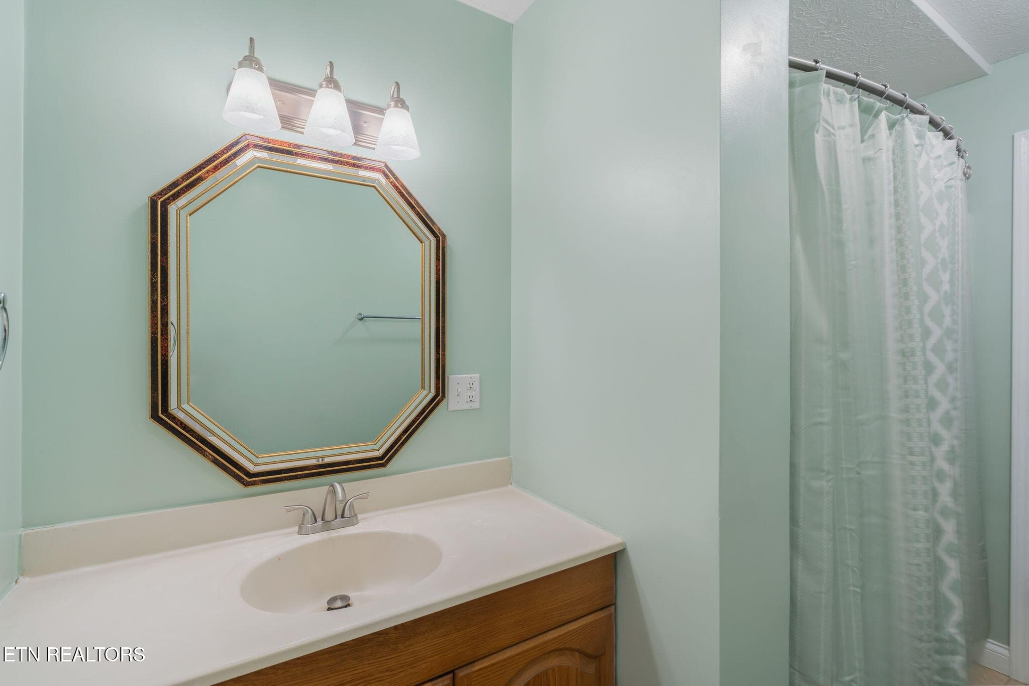 30-web-or-mls-103 Browder Drive-34 - 103 Browder Drive, Kingston, TN 37763