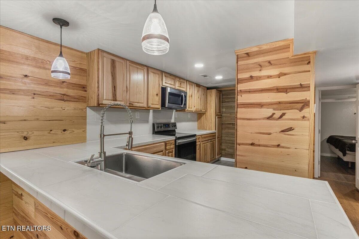 10-445 Cr 439-15 - 445 County Road 439, Athens, TN 37303