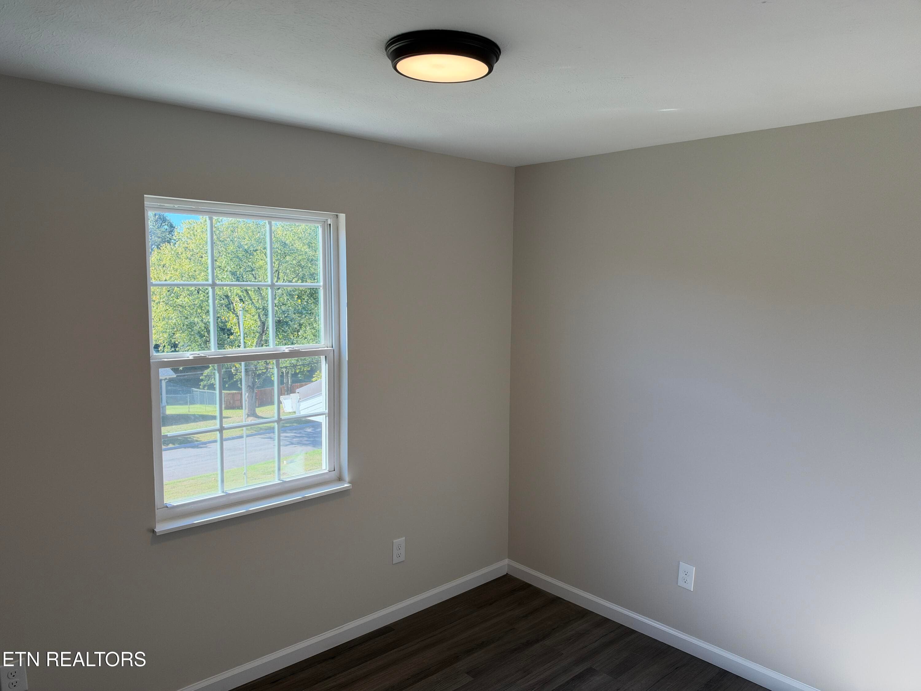 18 - 808 Valley St, Seymour, TN 37865
