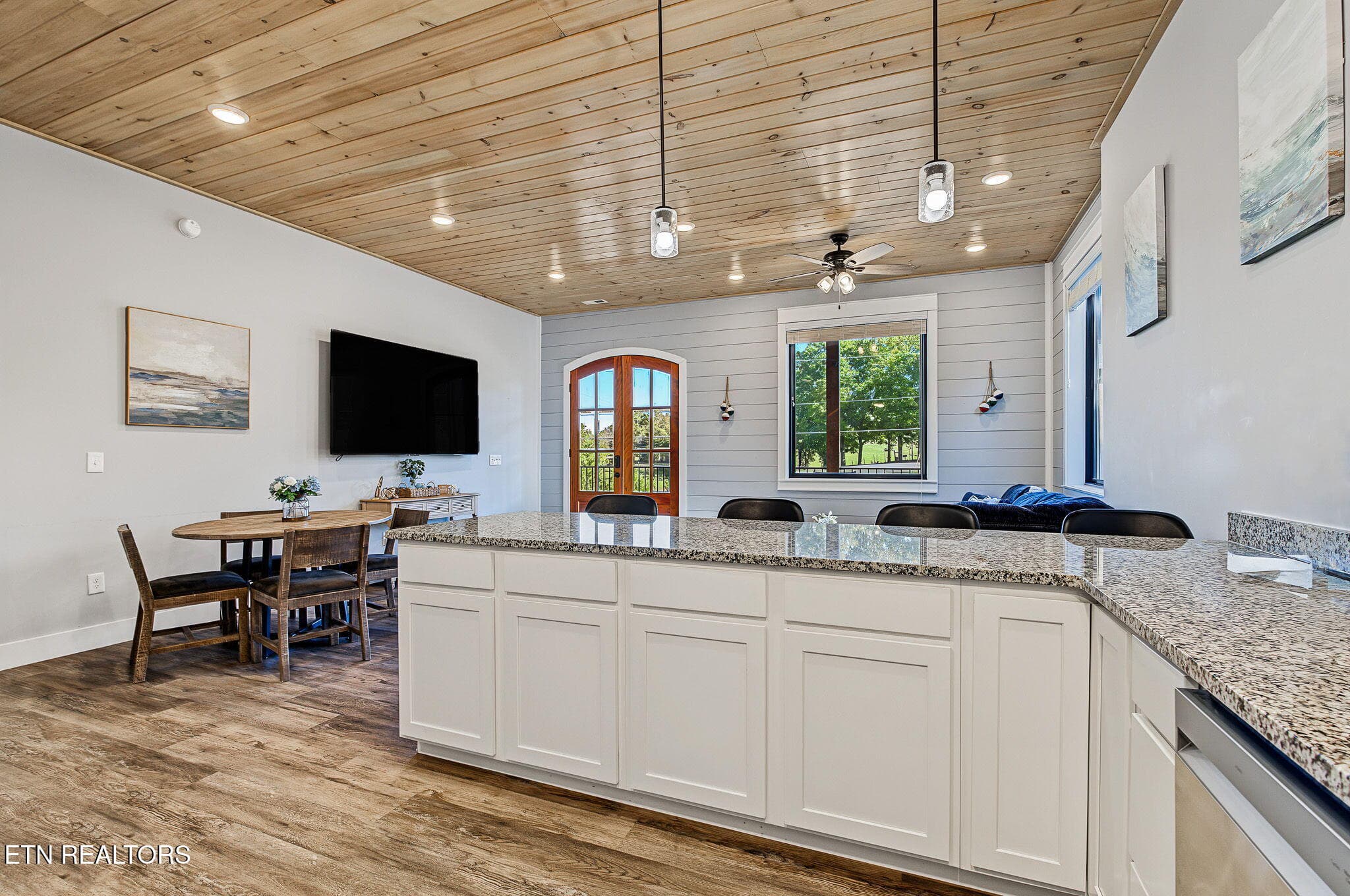 5-web-or-mls-810-blue-herring-wy - 810 Blue Herring Way, Sevierville, TN 37876