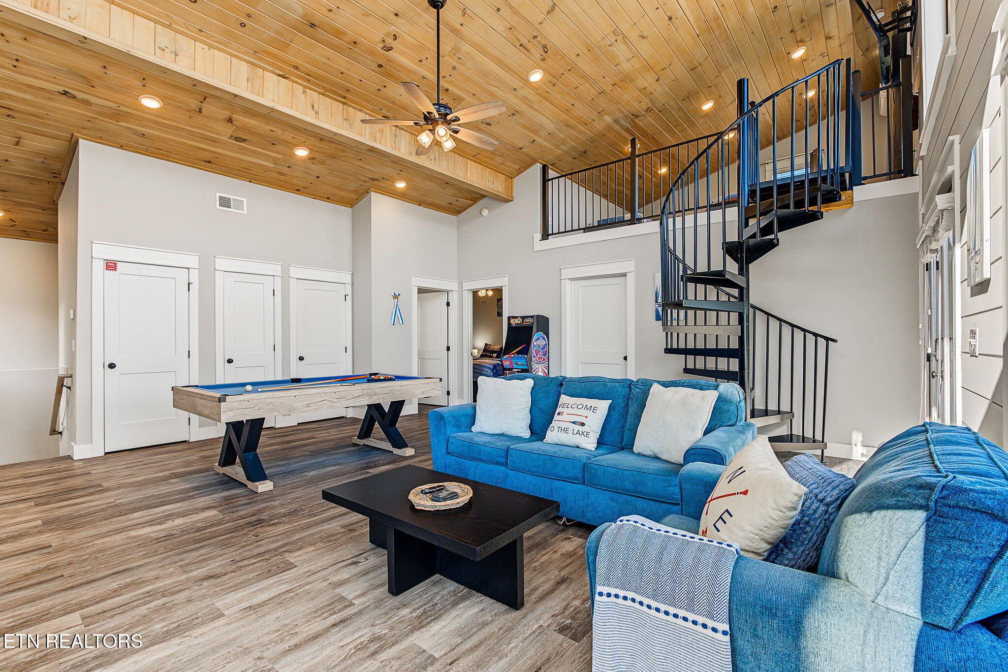 24-web-or-mls-810-blue-herring-wy - 810 Blue Herring Way, Sevierville, TN 37876