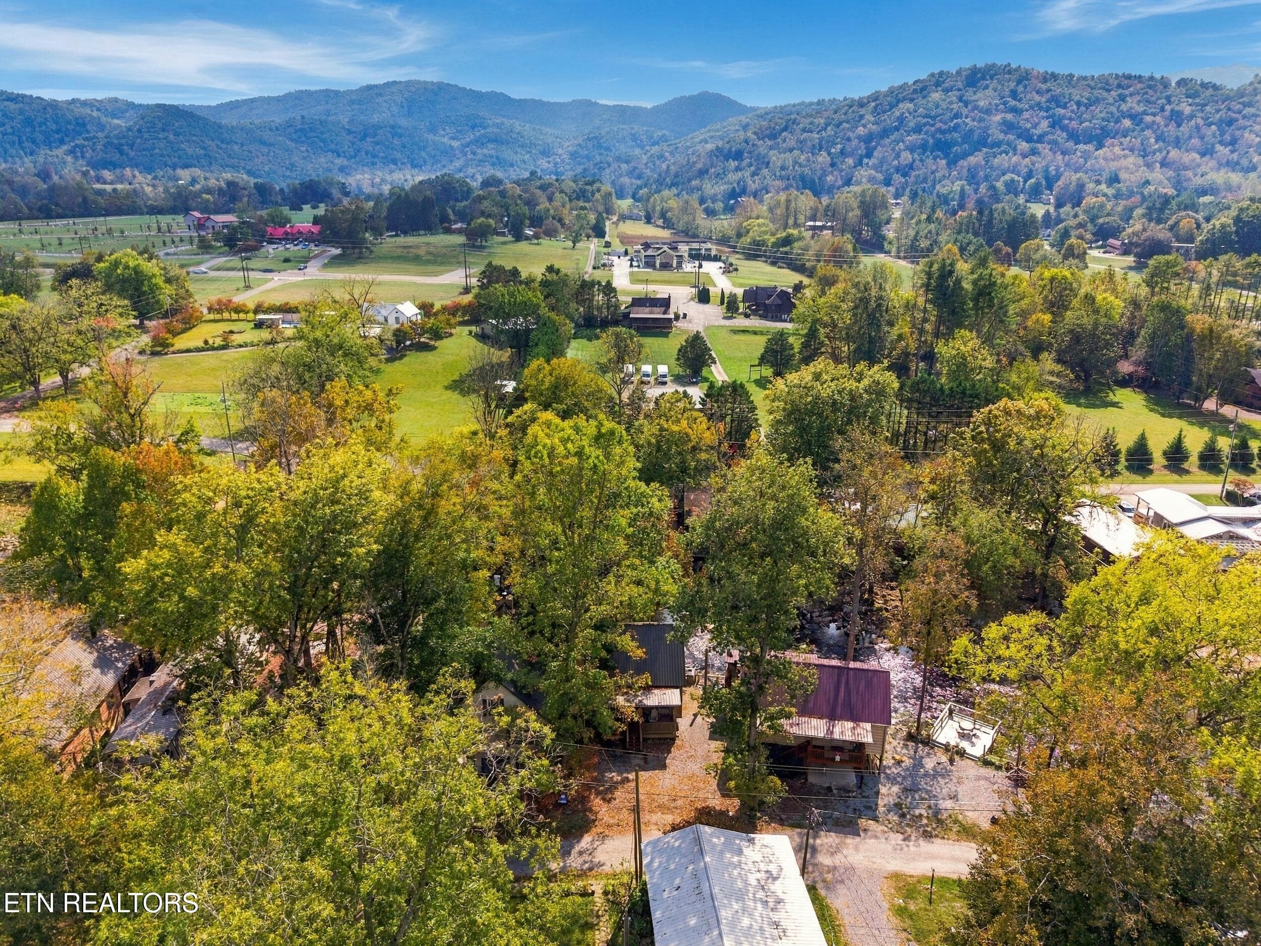 016 - 7836 Carnes Rd, Townsend, TN 37882