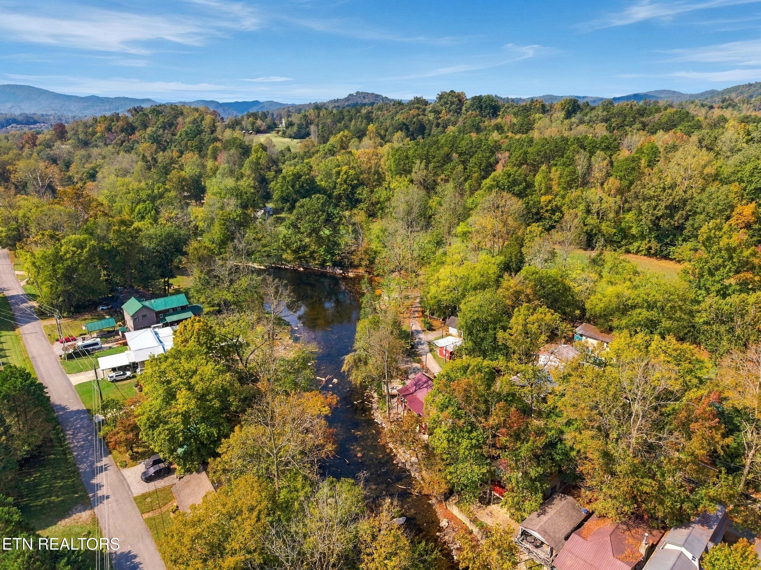 018 - 7836 Carnes Rd, Townsend, TN 37882