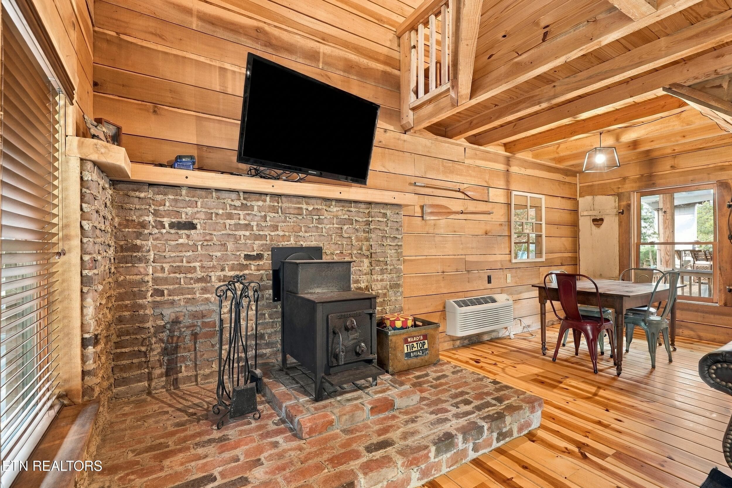 031 - 7836 Carnes Rd, Townsend, TN 37882