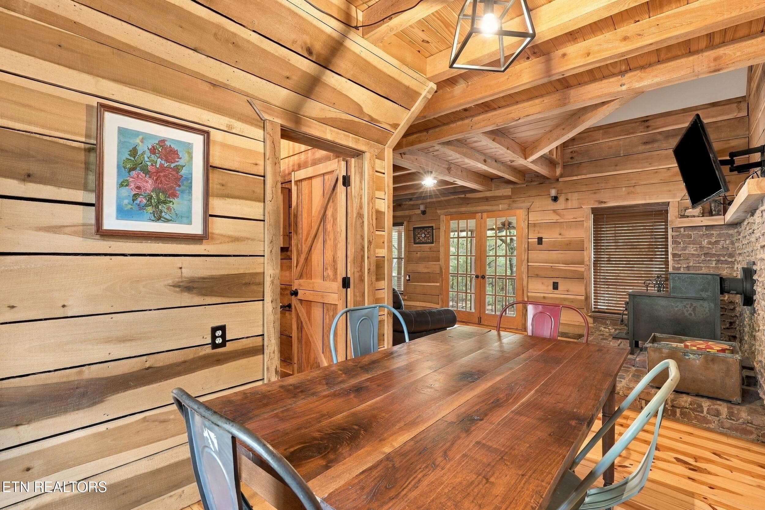 033 - 7836 Carnes Rd, Townsend, TN 37882