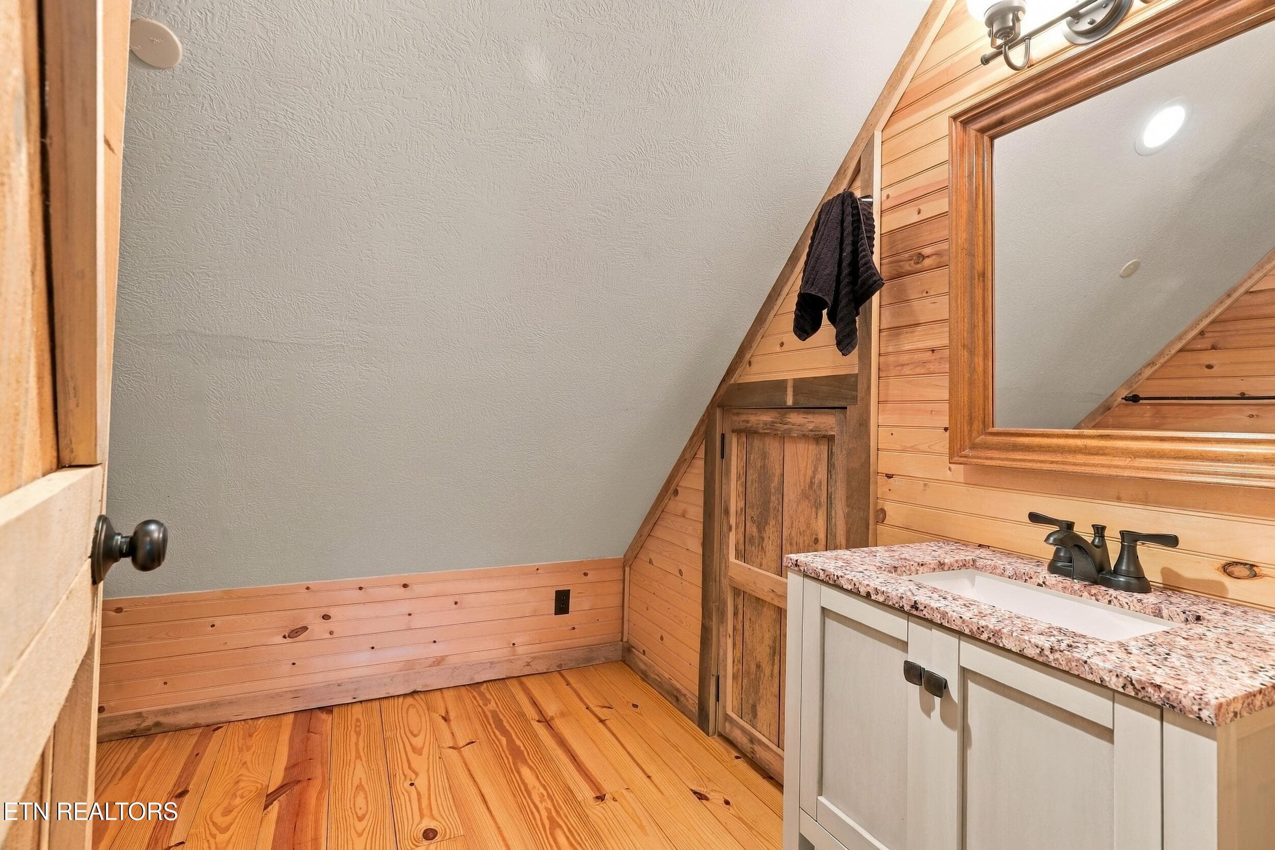 045 - 7836 Carnes Rd, Townsend, TN 37882