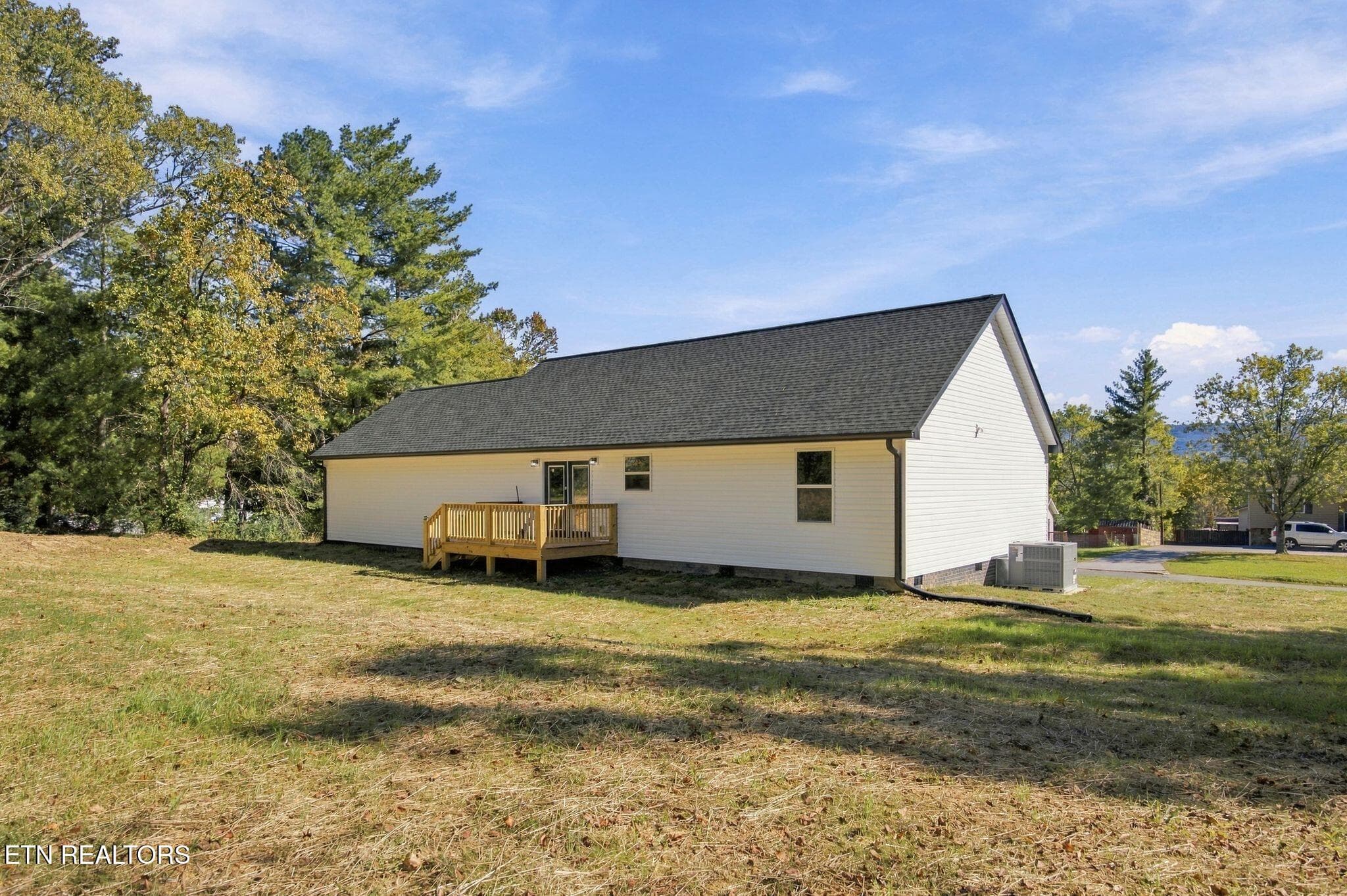 29_610 Lawrence St 25 - 610 Lawrence St, Etowah, TN 37331