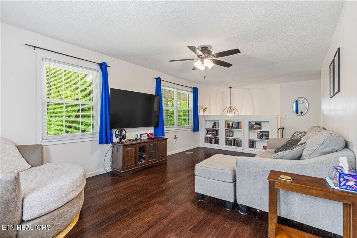 06-545 Edgewood Dr-2 - 545 Edgewood Drive, Sweetwater, TN 37874