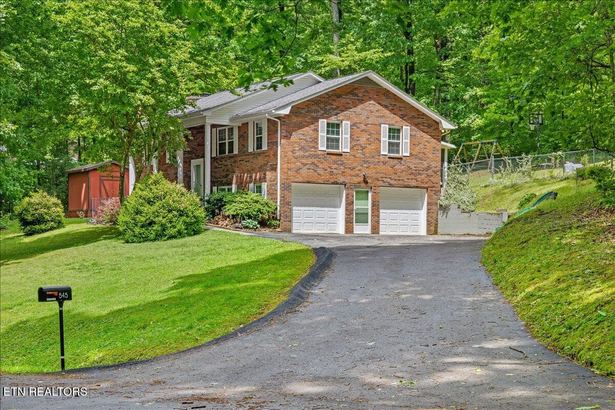 25-545 Edgewood Dr-24 - 545 Edgewood Drive, Sweetwater, TN 37874