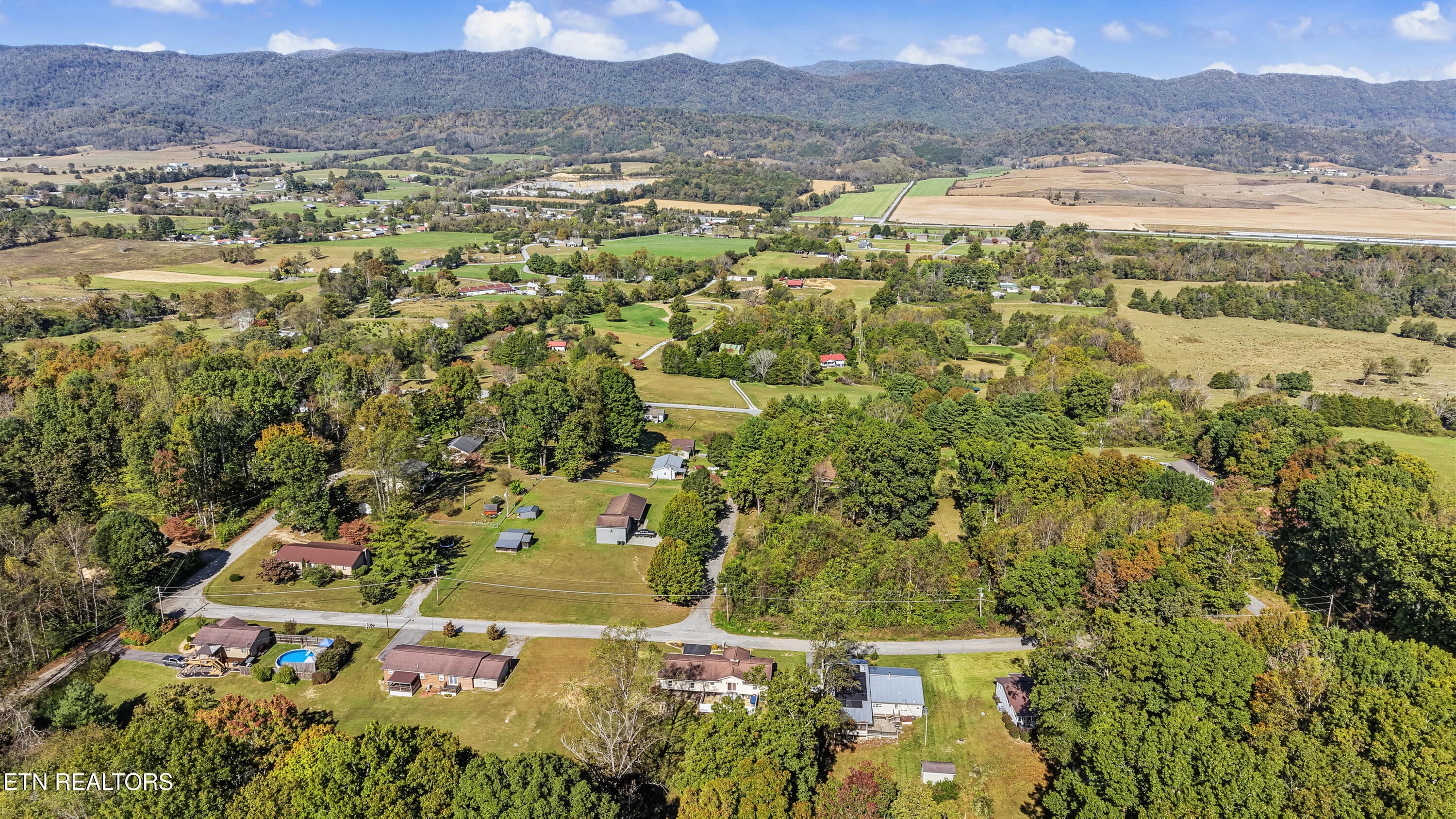 DJI_20261020120929_0156_D-2 - 135 Denise Drive, Speedwell, TN 37870